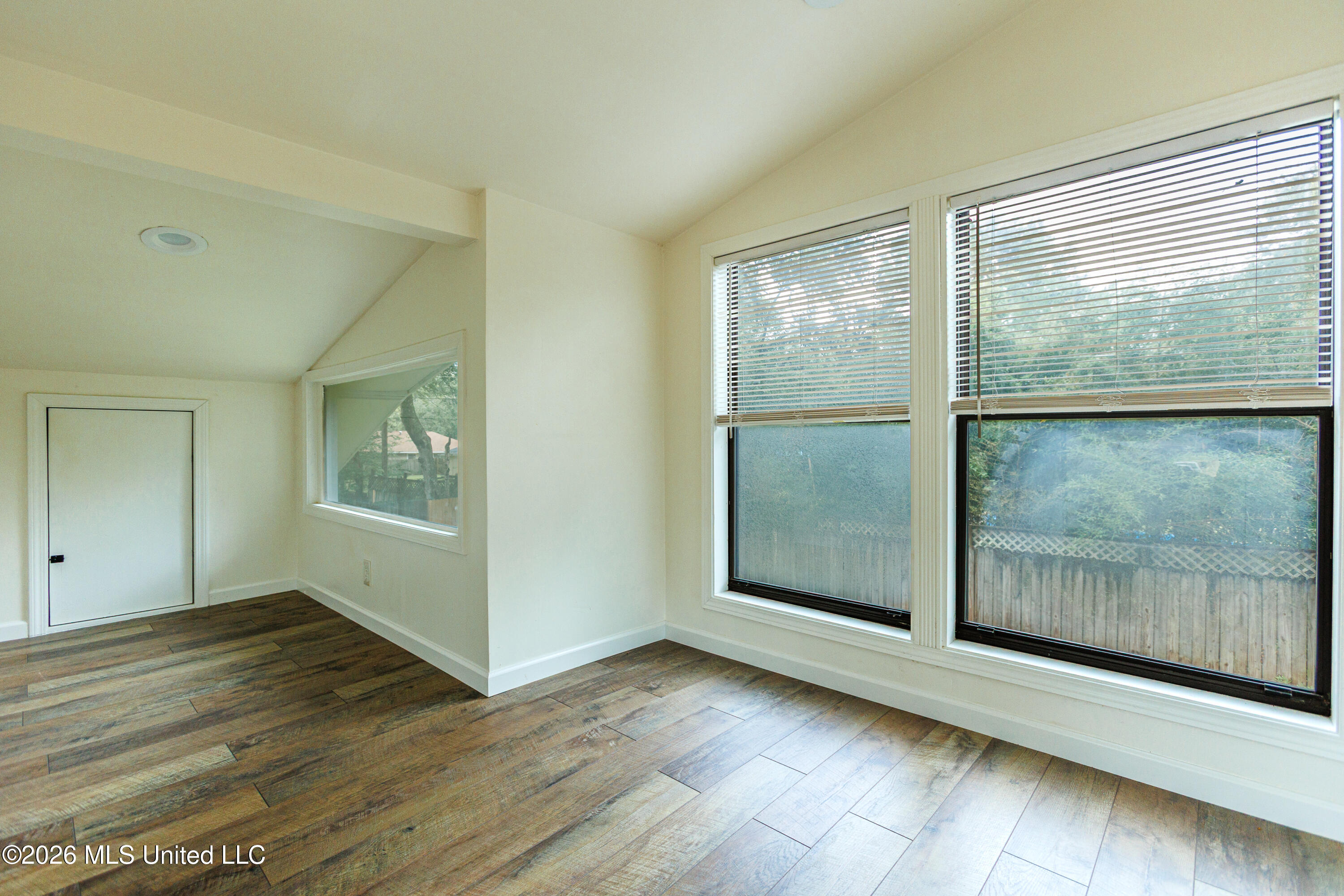 1480 Westbrook Road Property Photo 18