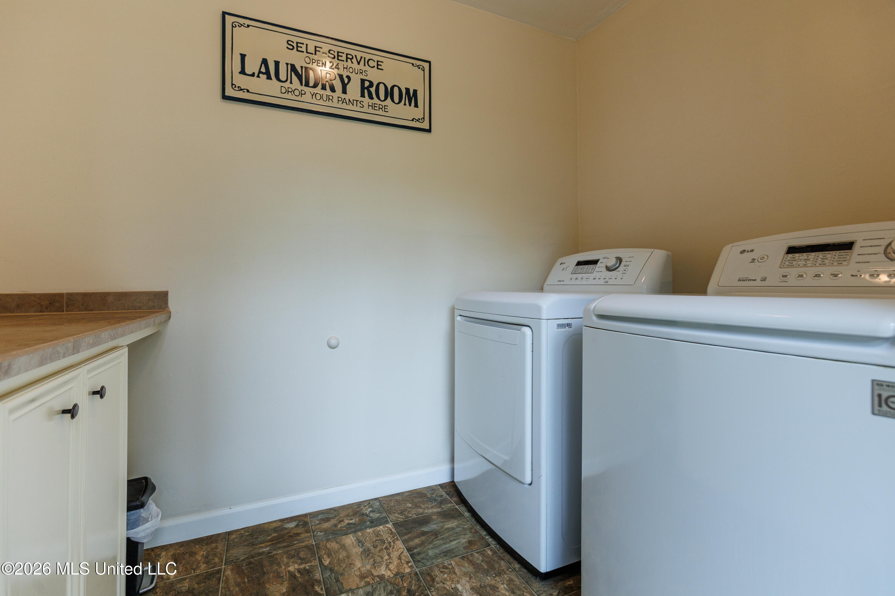 1480 Westbrook Road Property Photo 32
