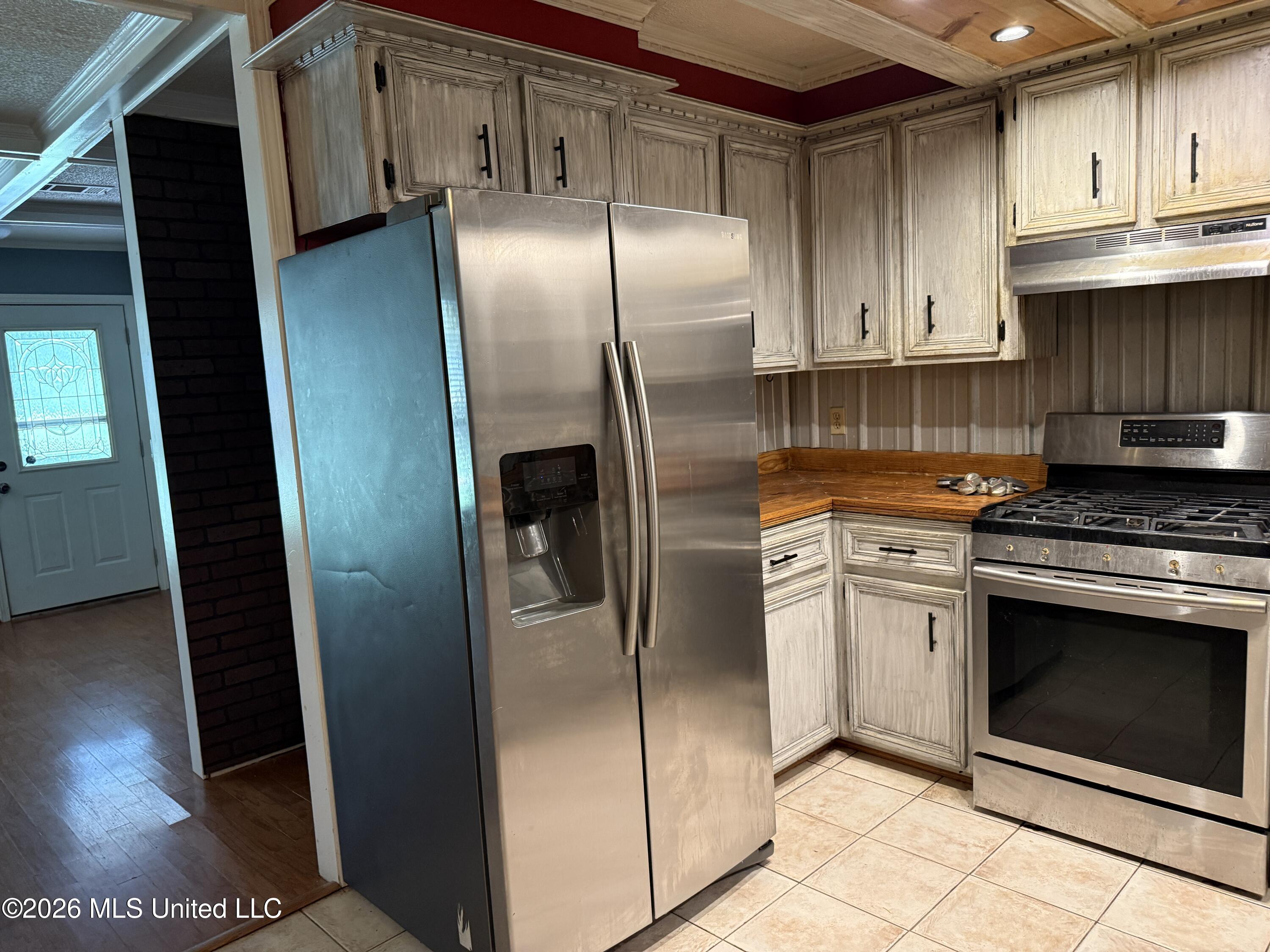411 Drysdale Road Property Photo 8
