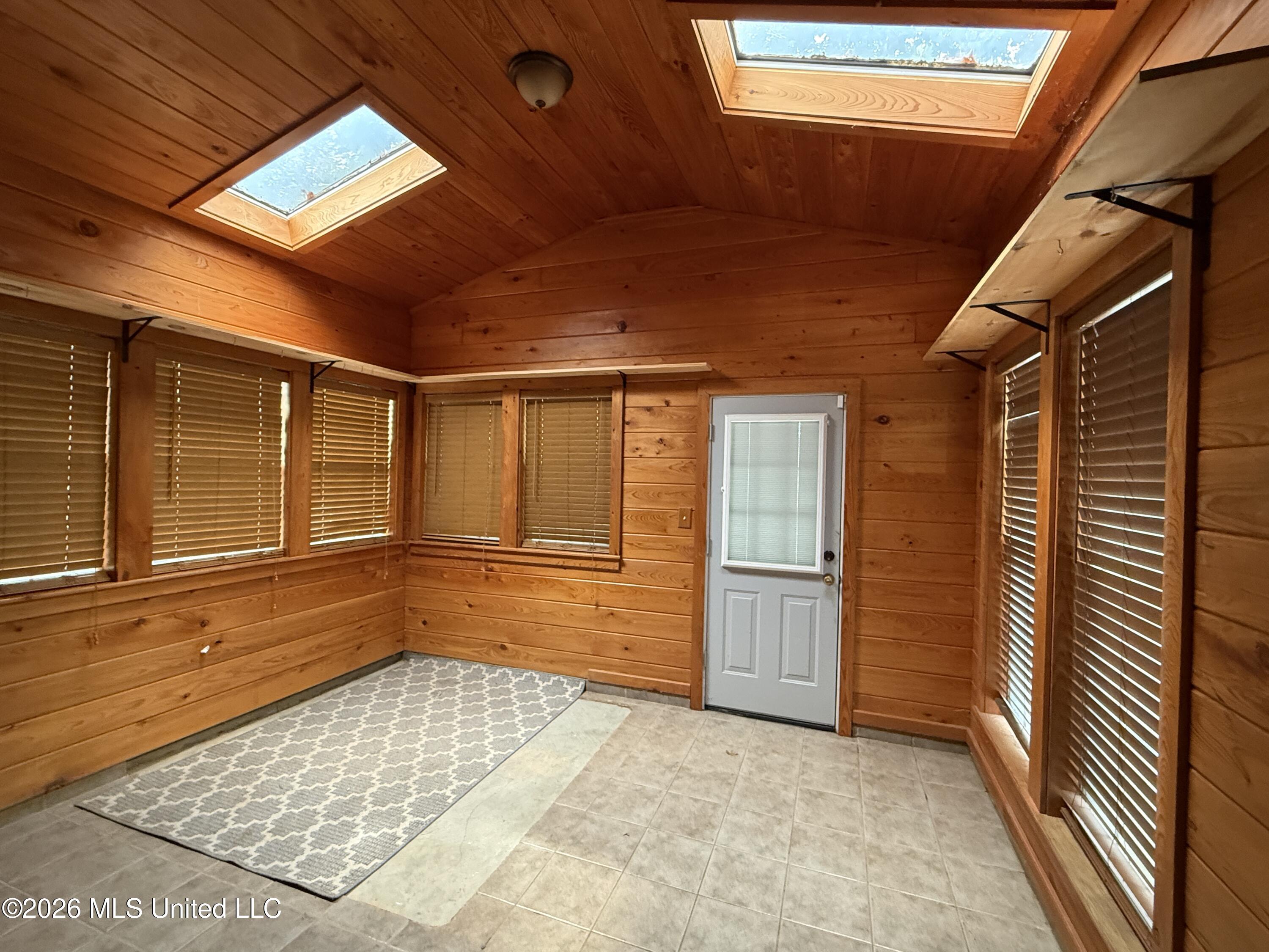 411 Drysdale Road Property Photo 27