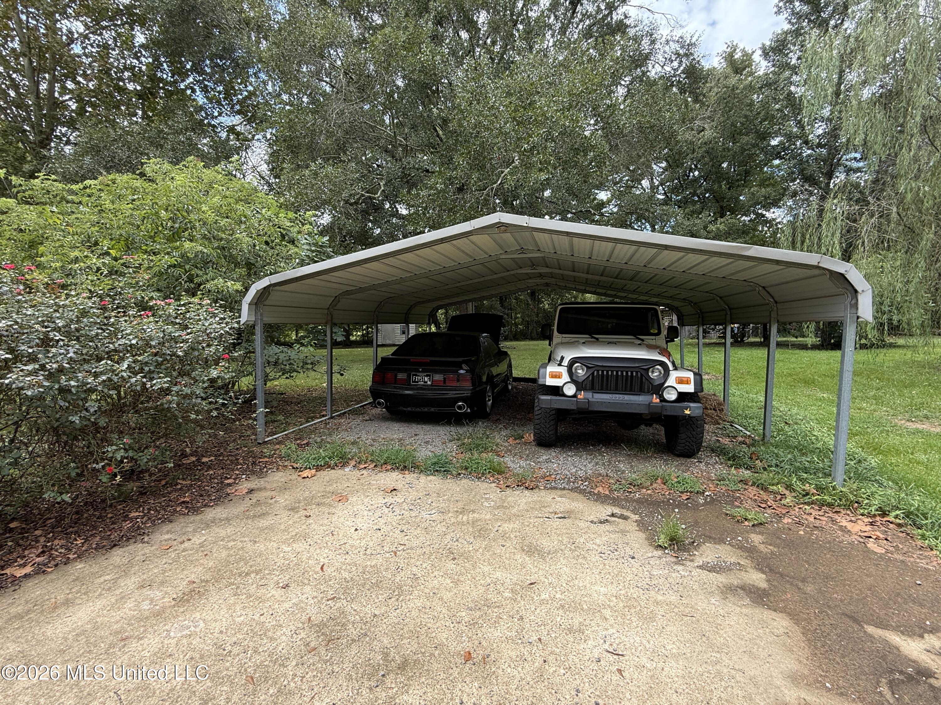 411 Drysdale Road Property Photo 28