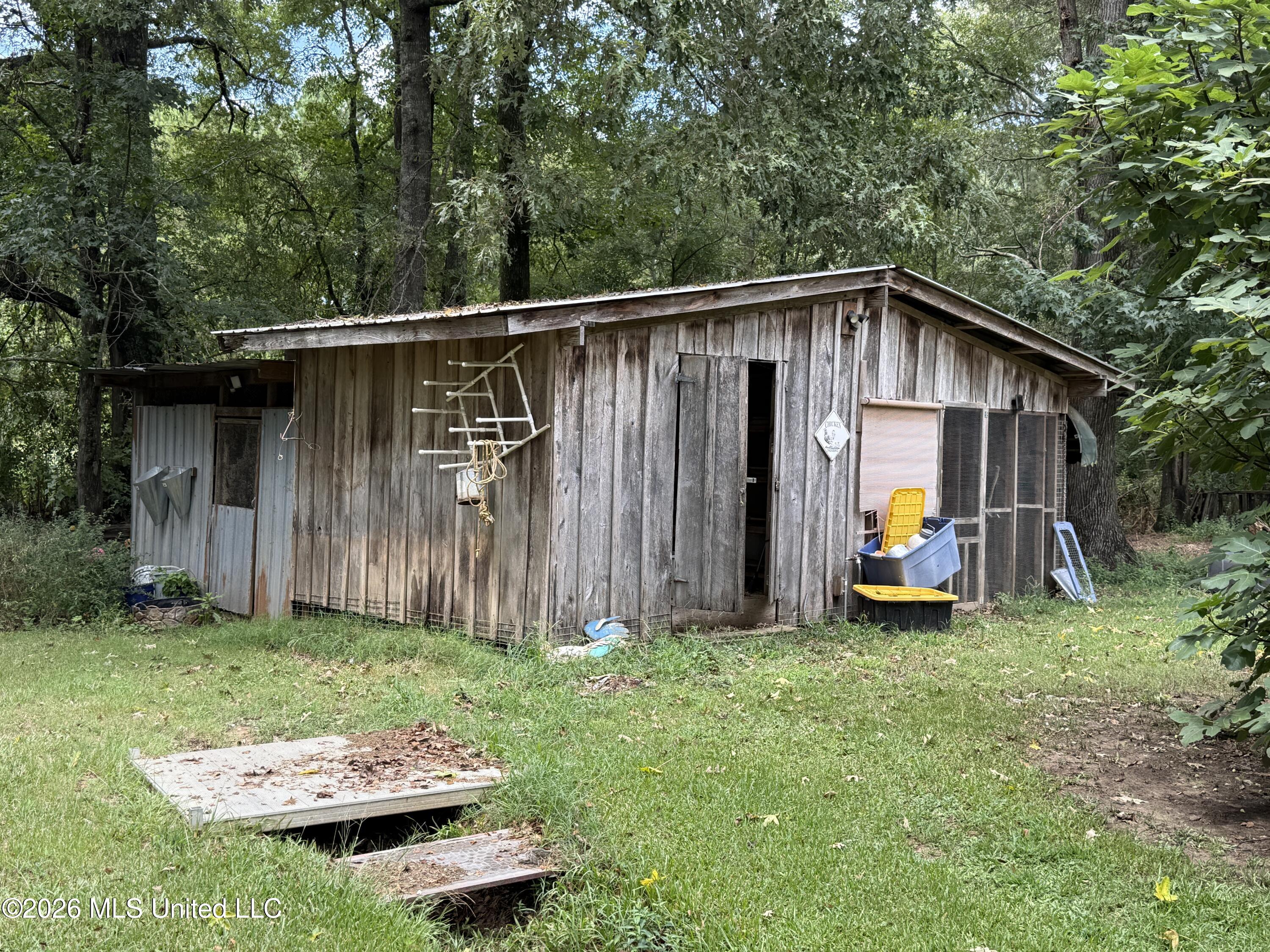 411 Drysdale Road Property Photo 33