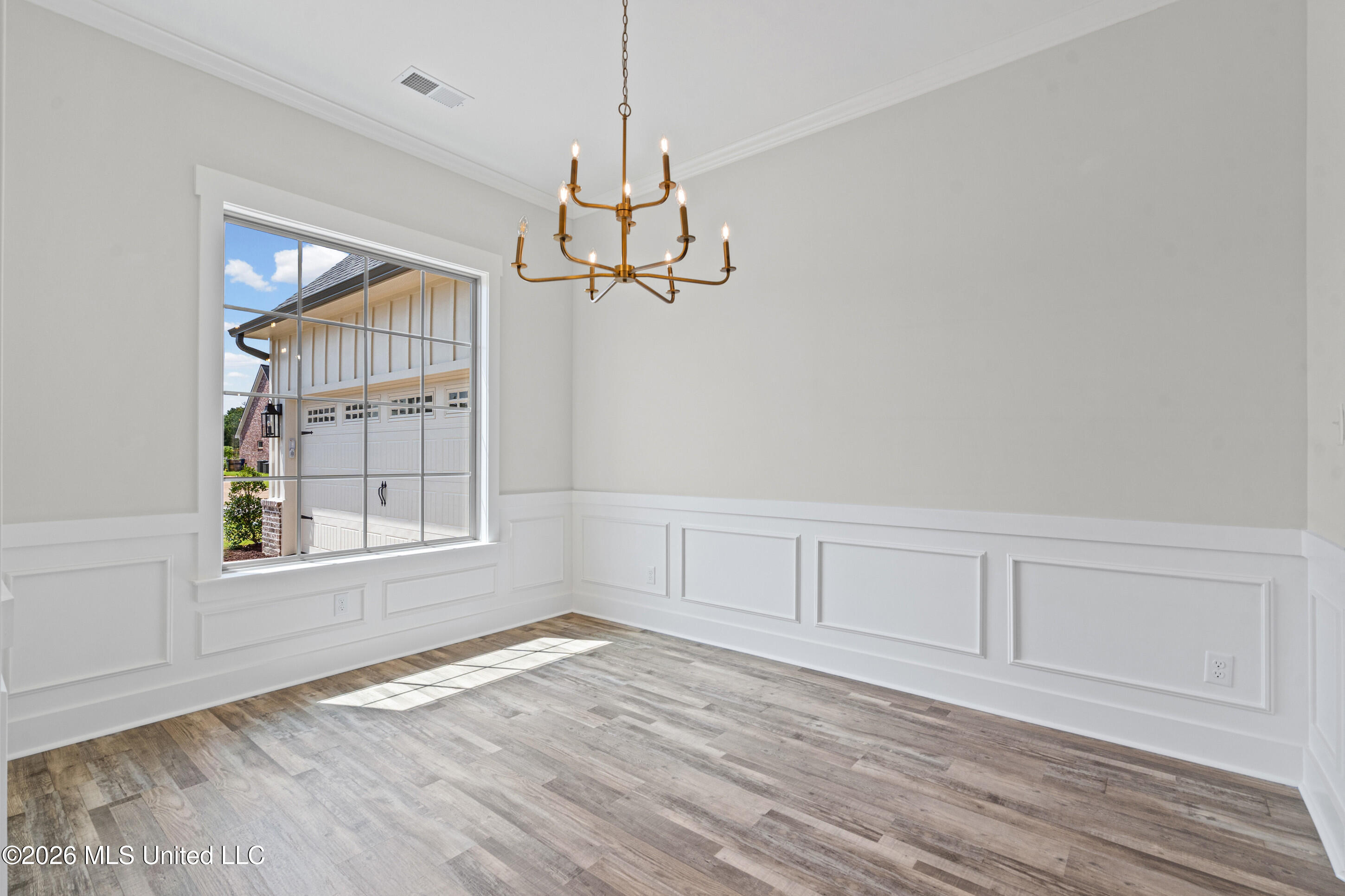 3634 Kreunen Street Property Photo 4