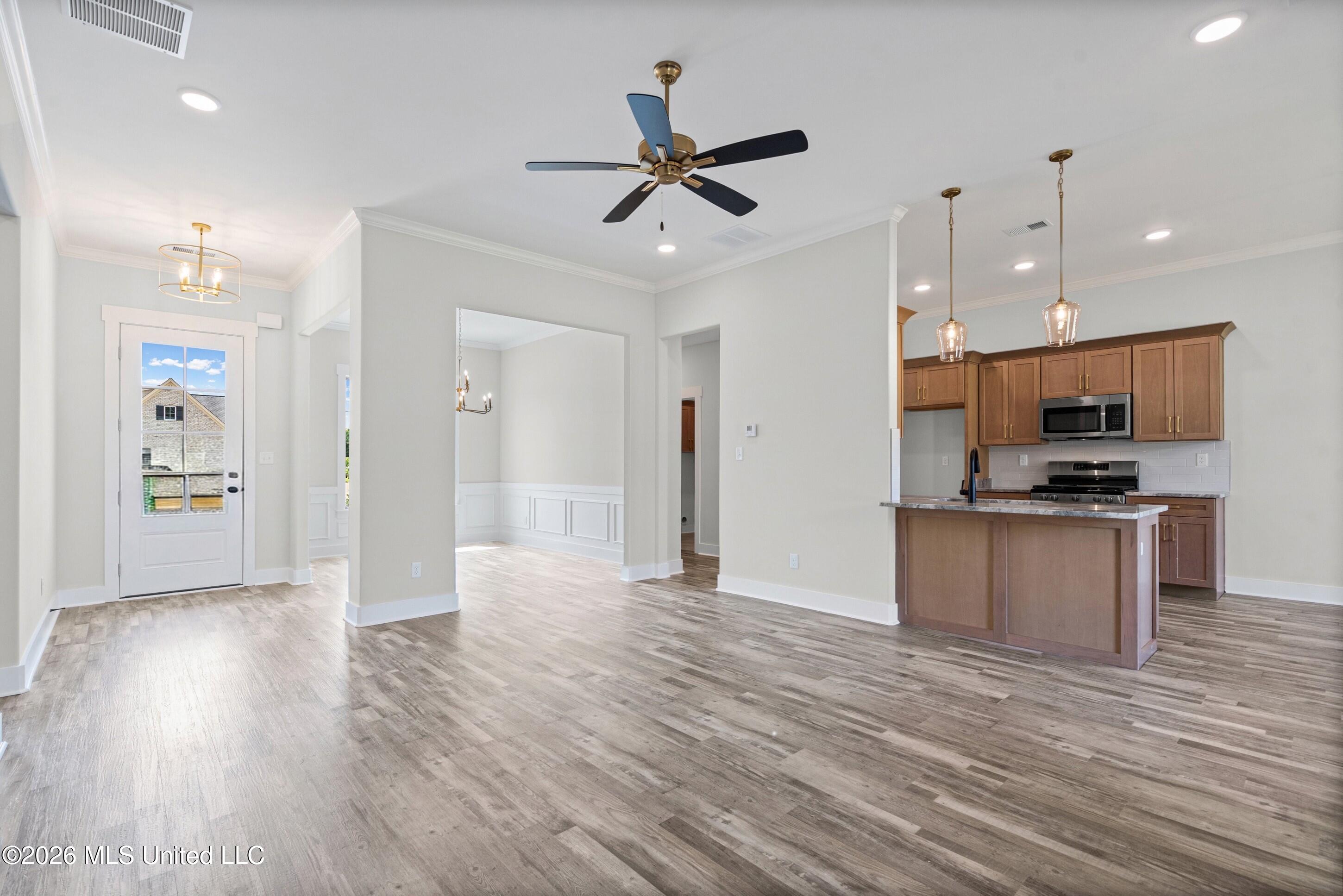 3634 Kreunen Street Property Photo 9