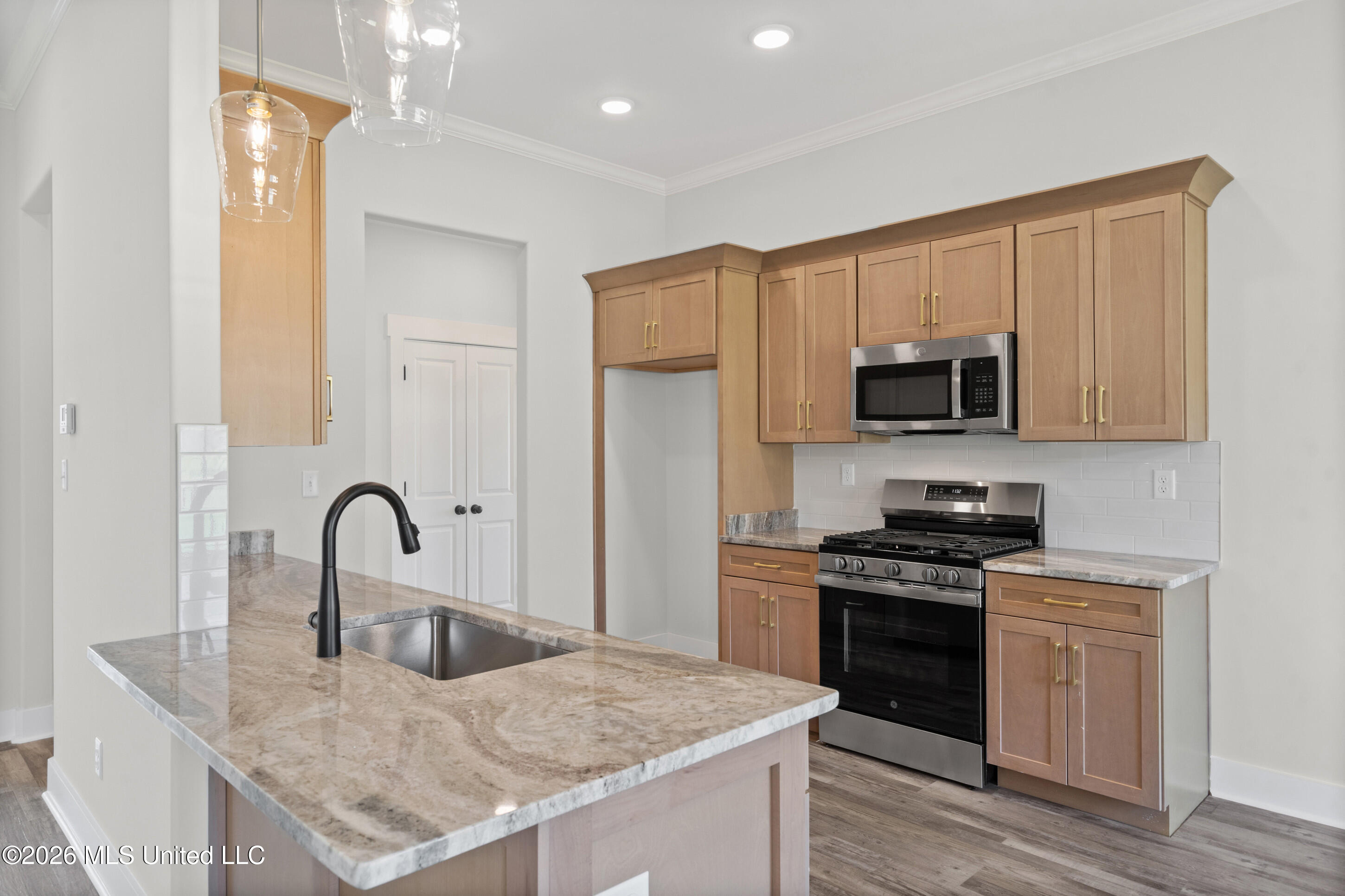 3634 Kreunen Street Property Photo 12
