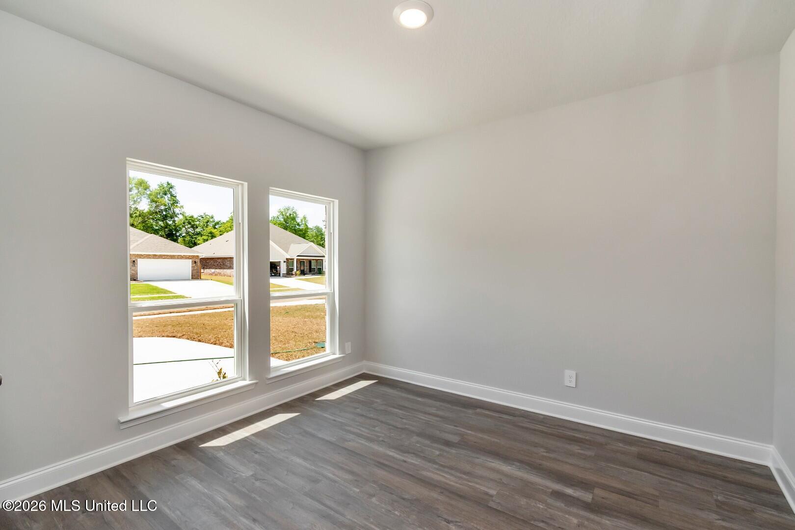 14227 Cabernet Street Property Photo 4