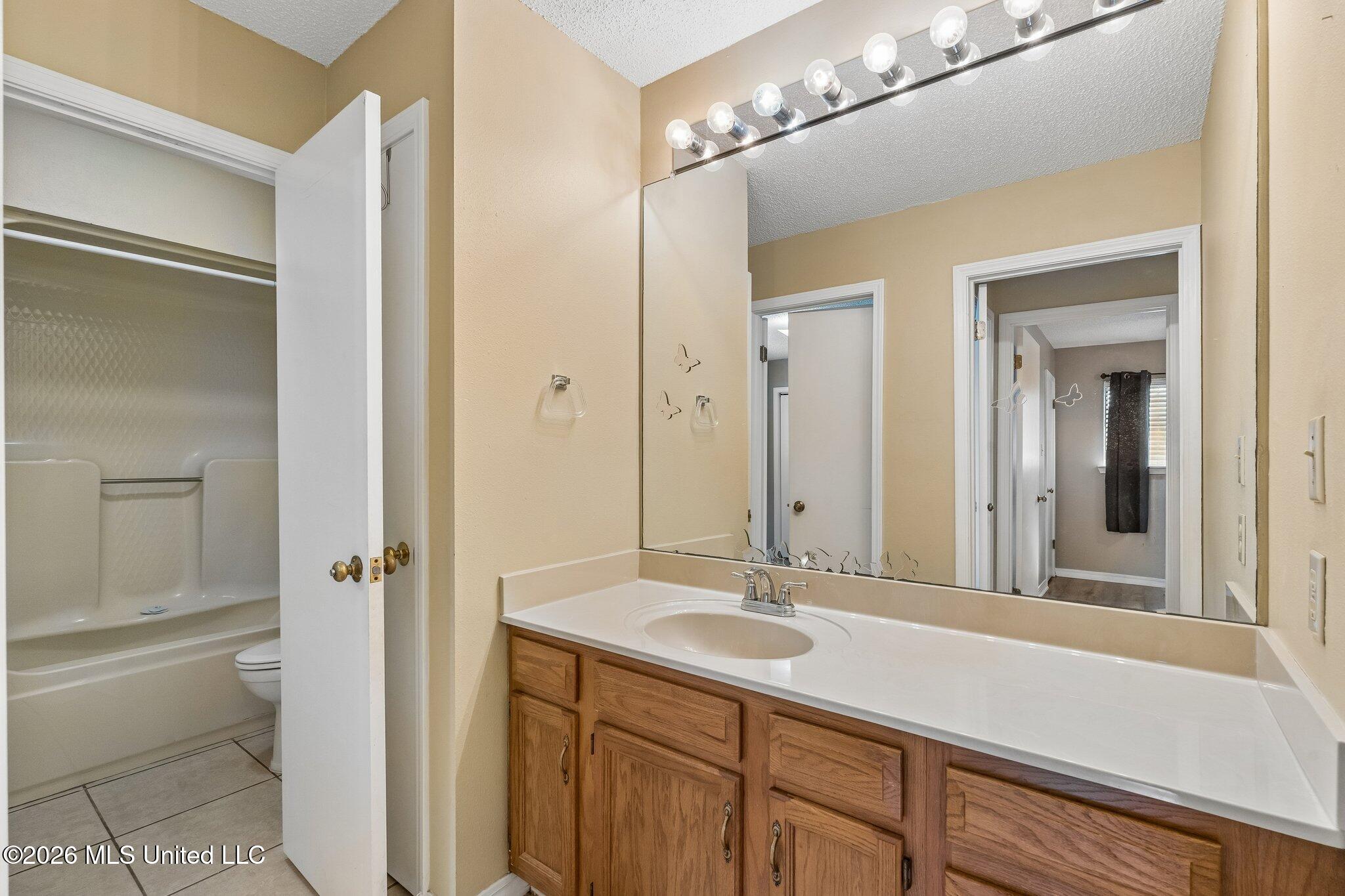 682 Oahu Street Property Photo 10