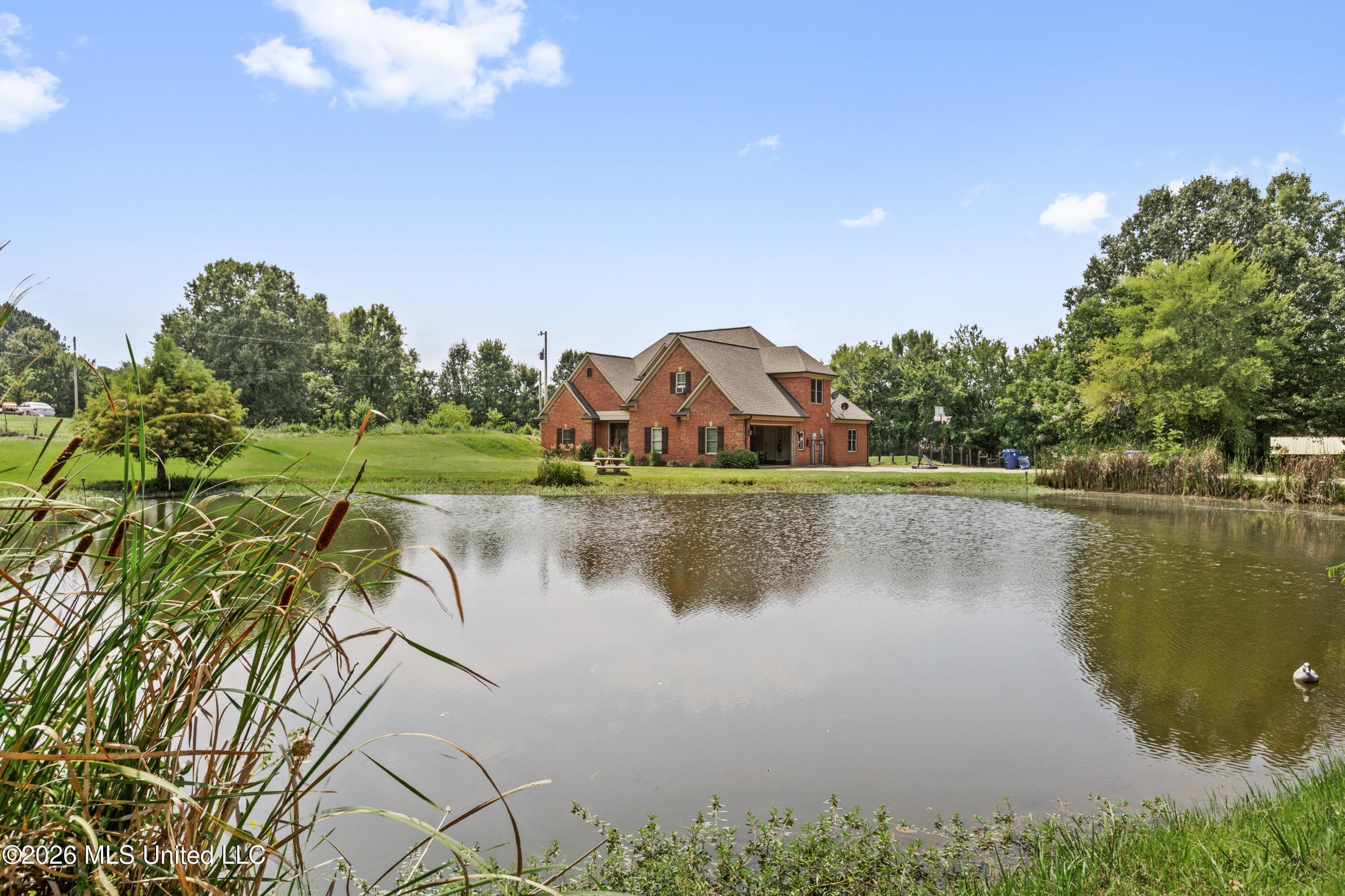 5125 Rolling Pine Circle Property Photo 1