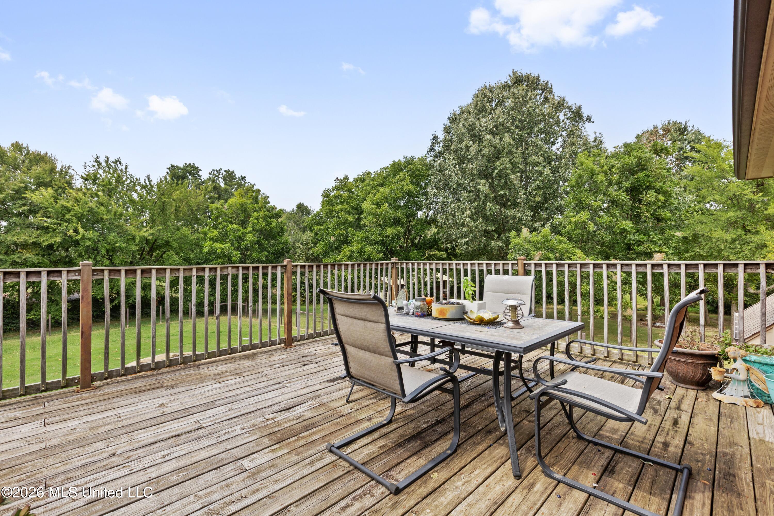 5125 Rolling Pine Circle Property Photo 18