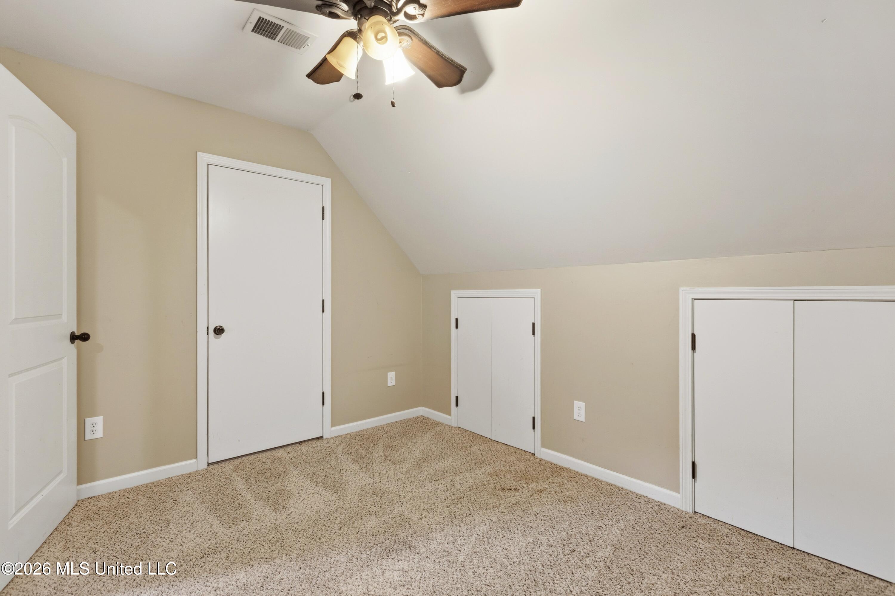 5125 Rolling Pine Circle Property Photo 19