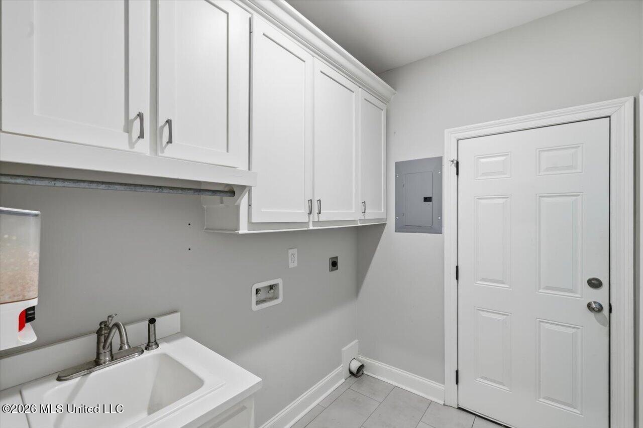 580 Hickory Place Property Photo 15