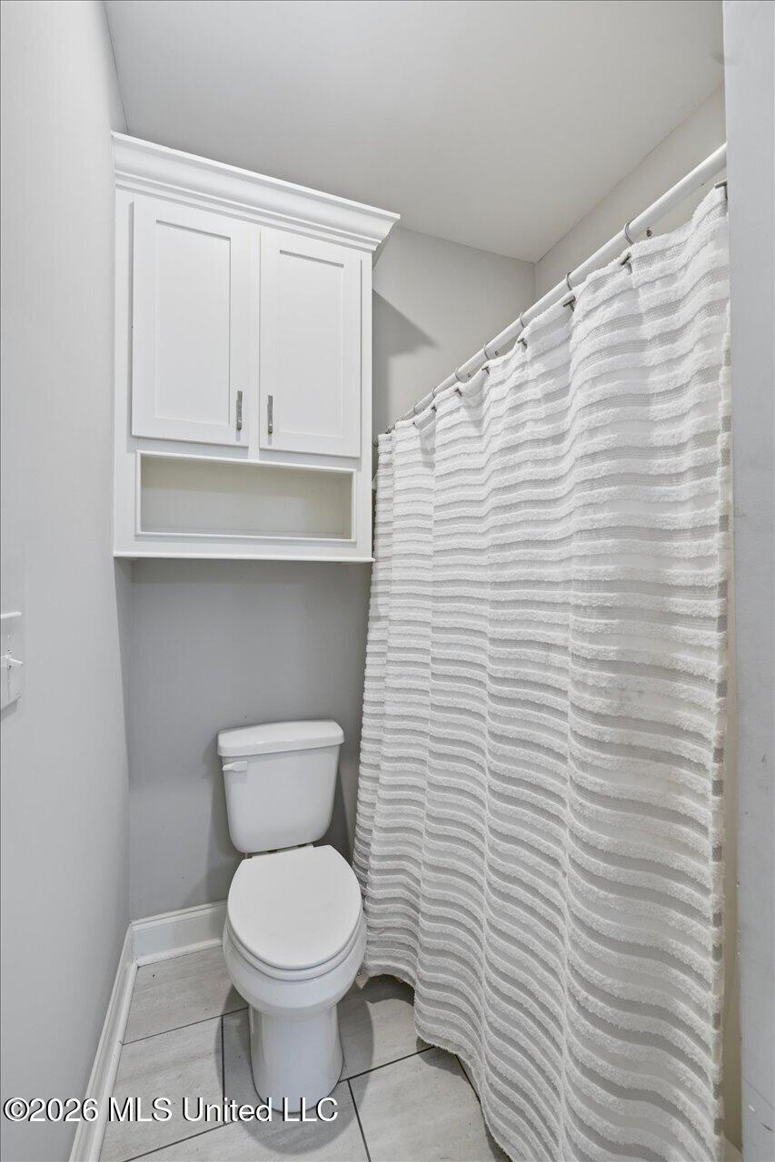 580 Hickory Place Property Photo 25