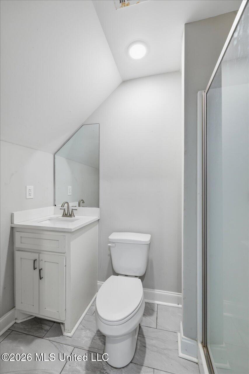580 Hickory Place Property Photo 28