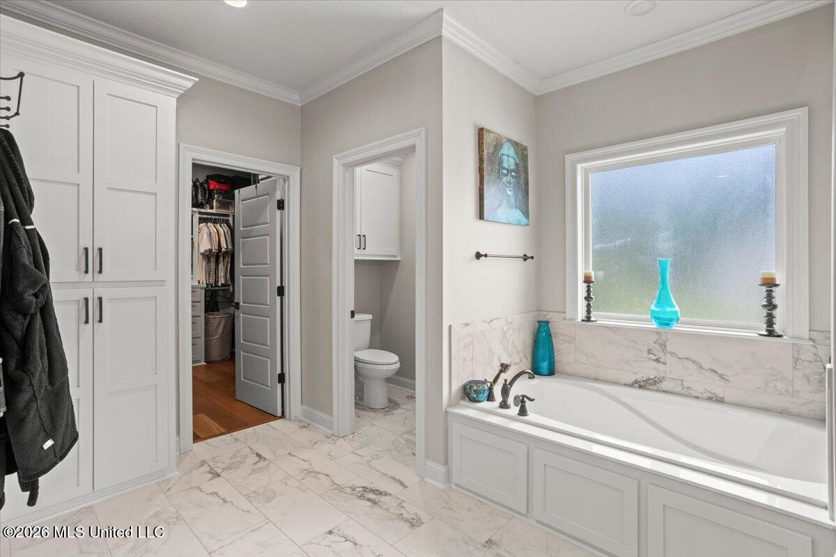 348 40th Place Property Photo 30