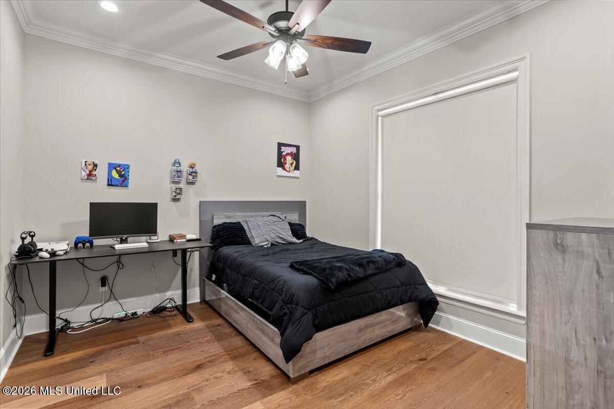 348 40th Place Property Photo 39