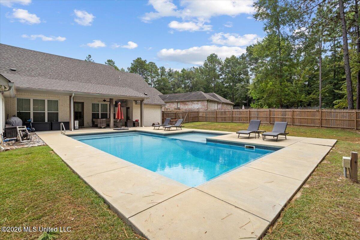 348 40th Place Property Photo 52