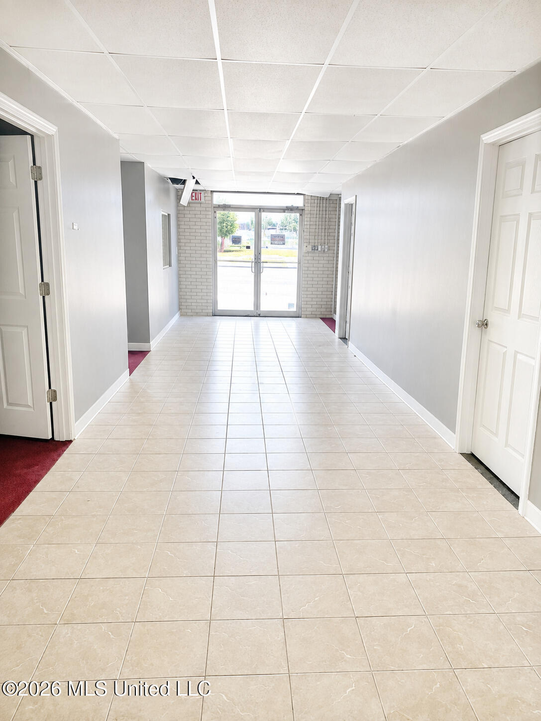 4107 Popp's Ferry Road Property Photo 3