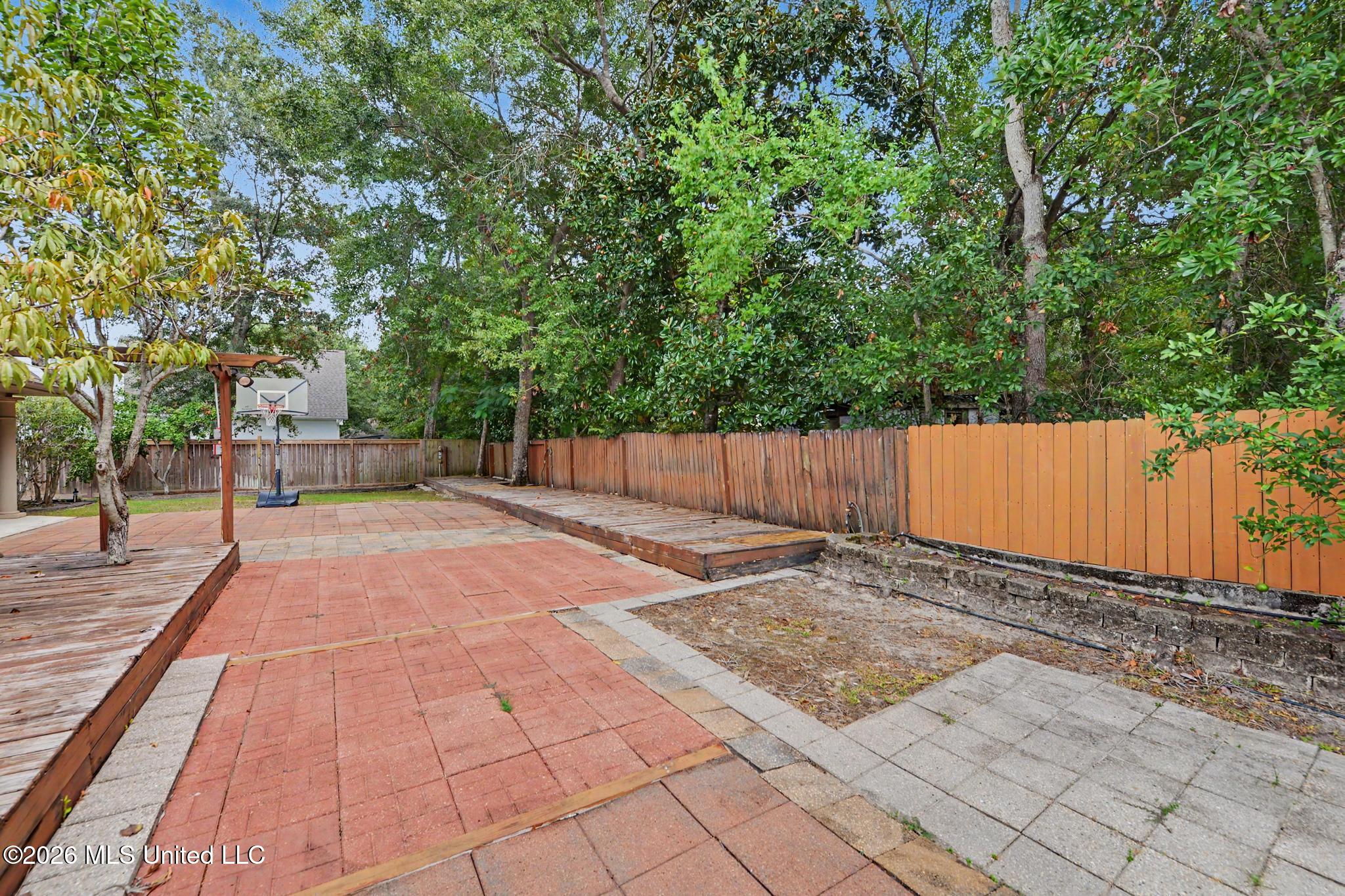 11519 Treelawn Street Property Photo 32