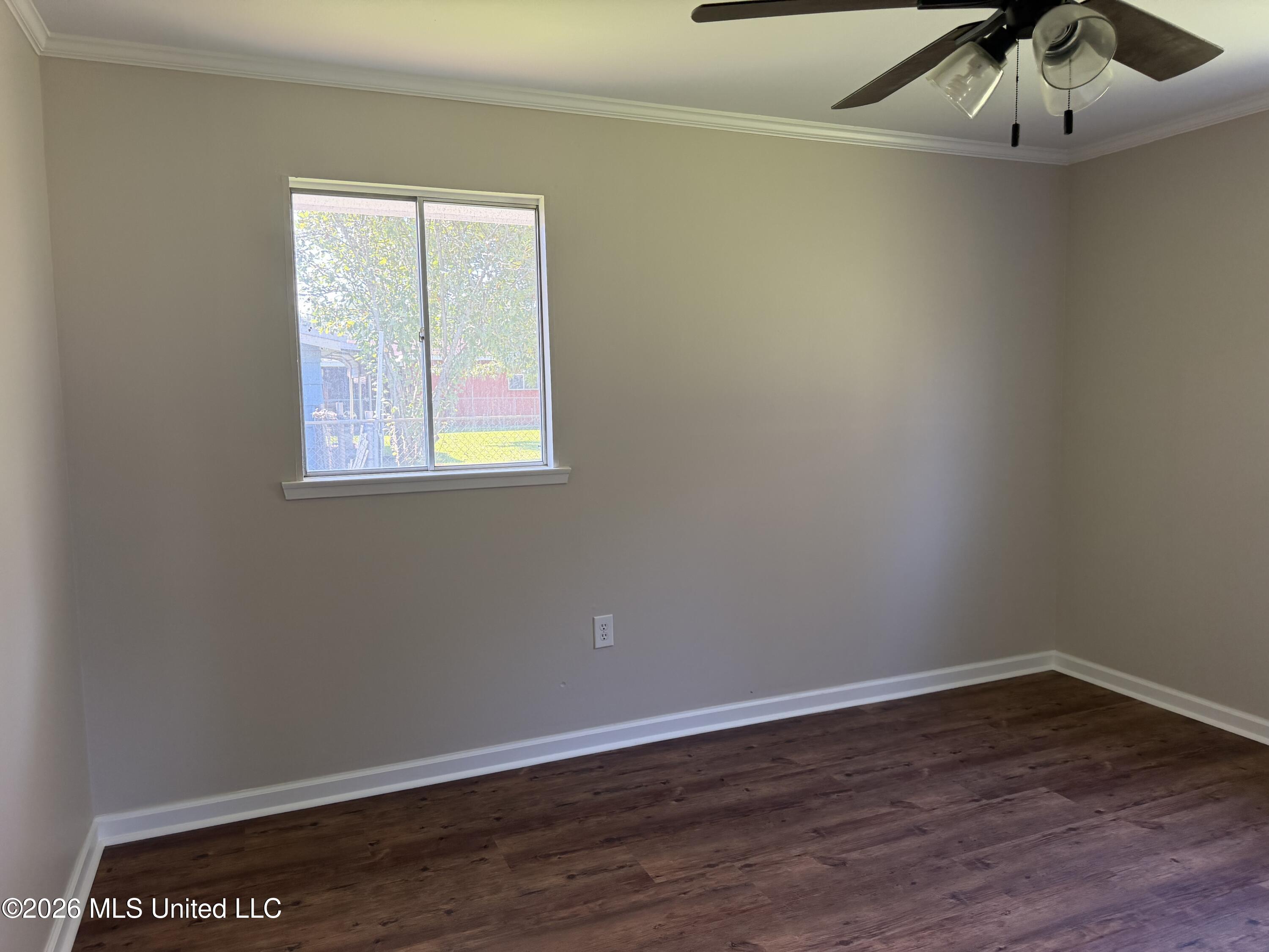 1114 Pear Street Property Photo 11