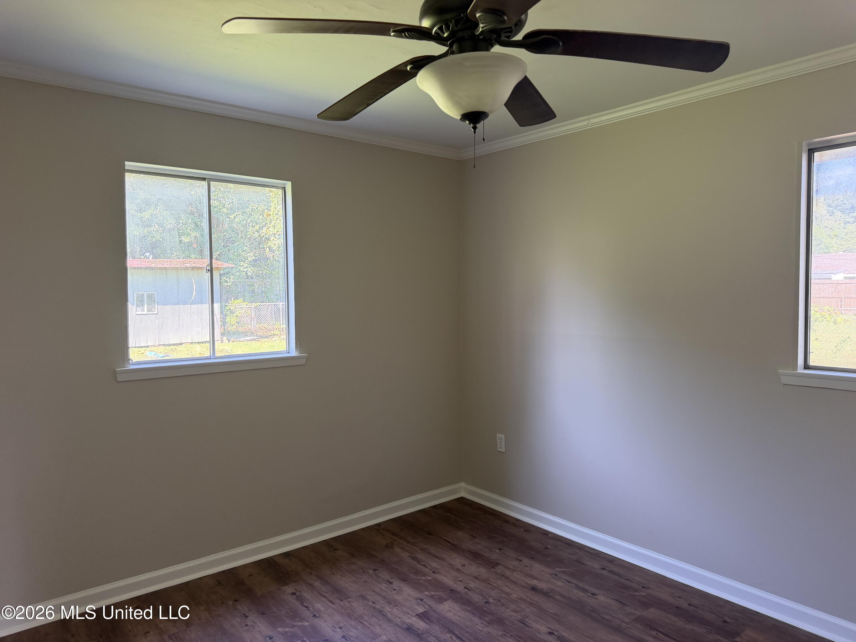 1114 Pear Street Property Photo 13
