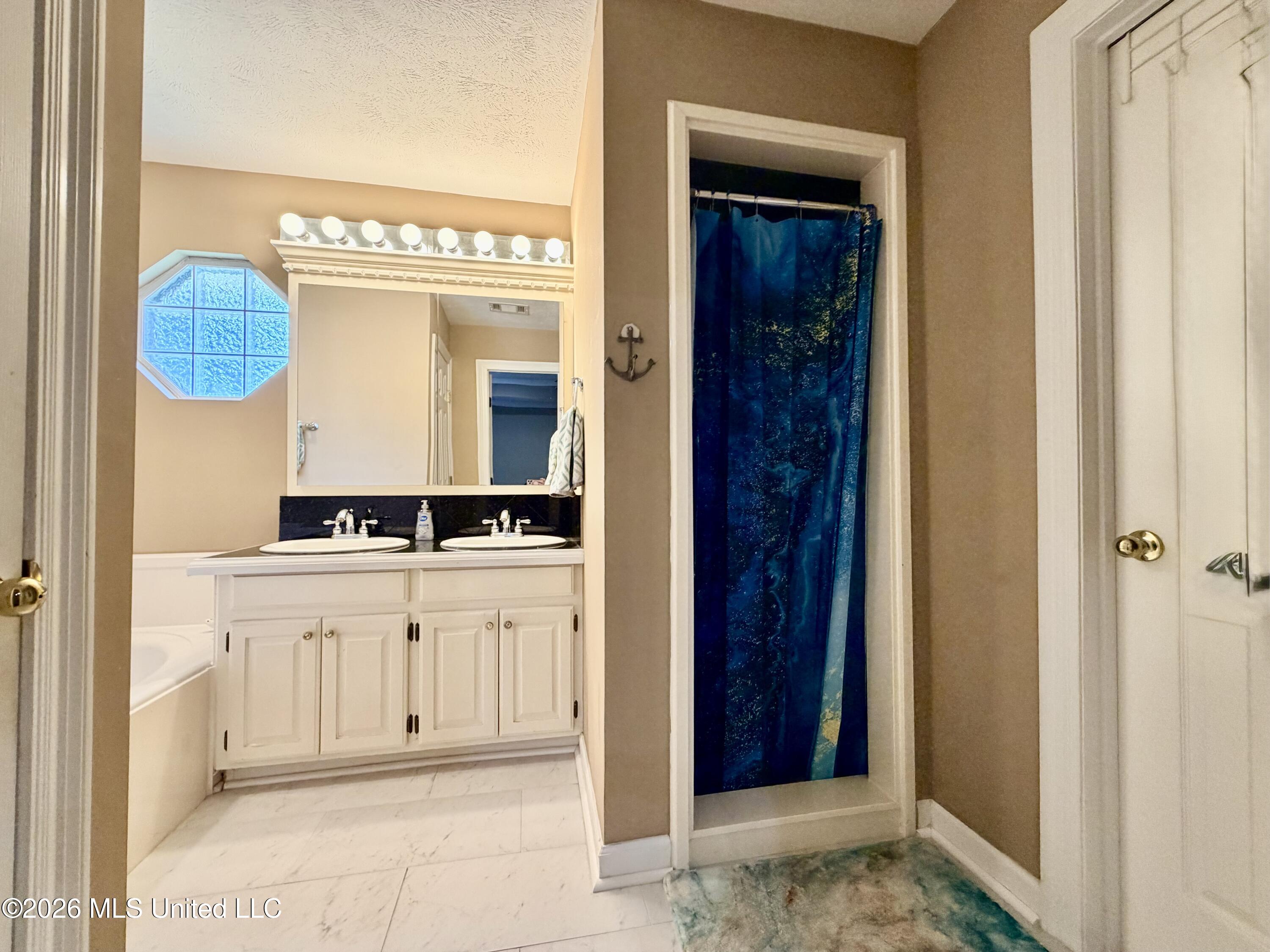 501 Lowe Circle Property Photo 38