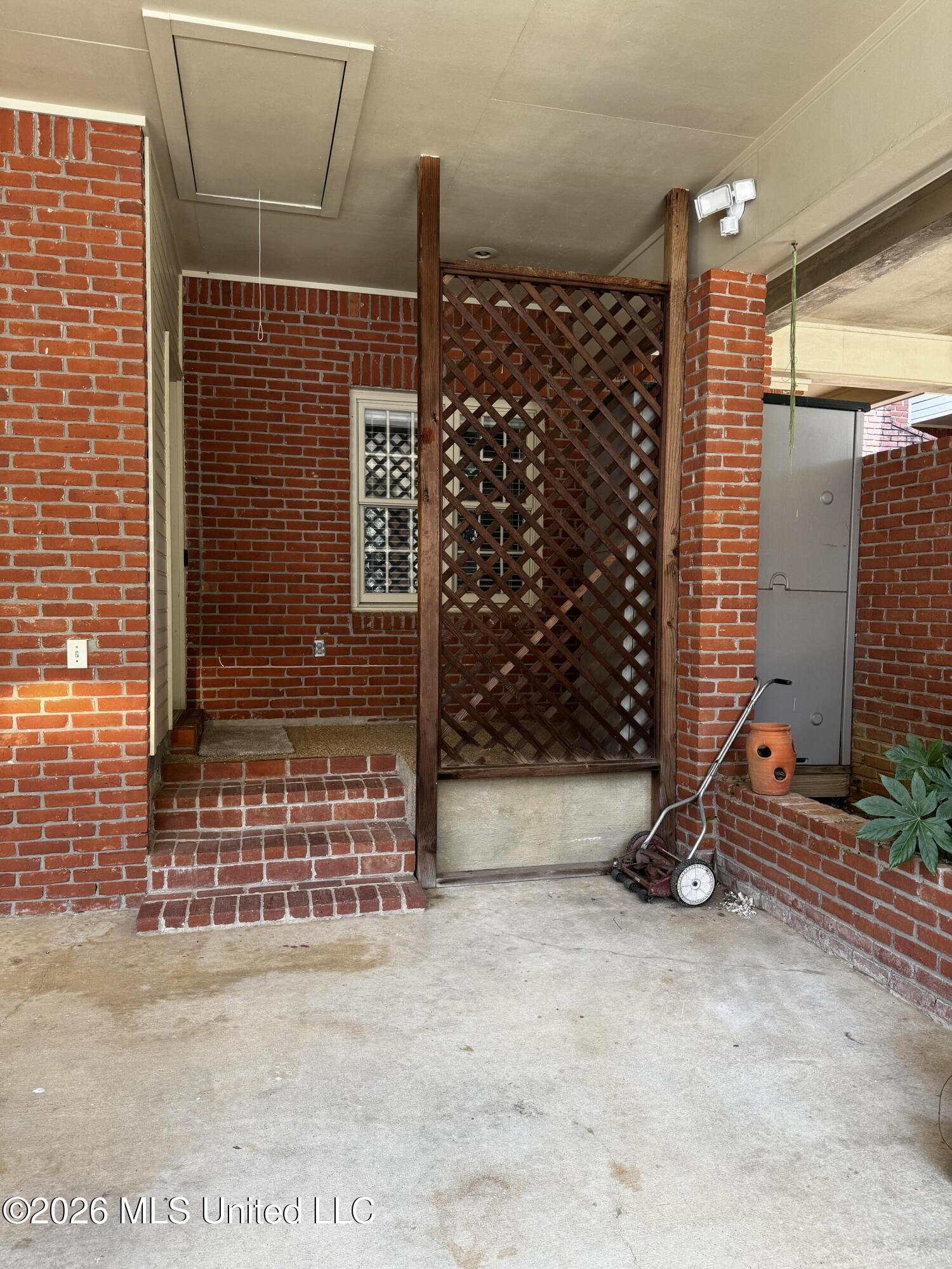 3 Village Green Circle Property Photo 2