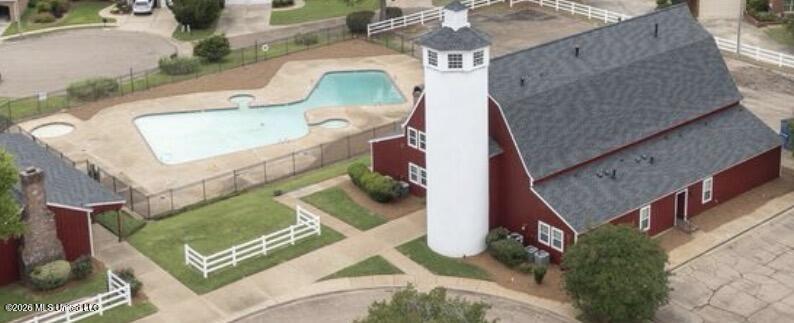 3 Village Green Circle Property Photo 16