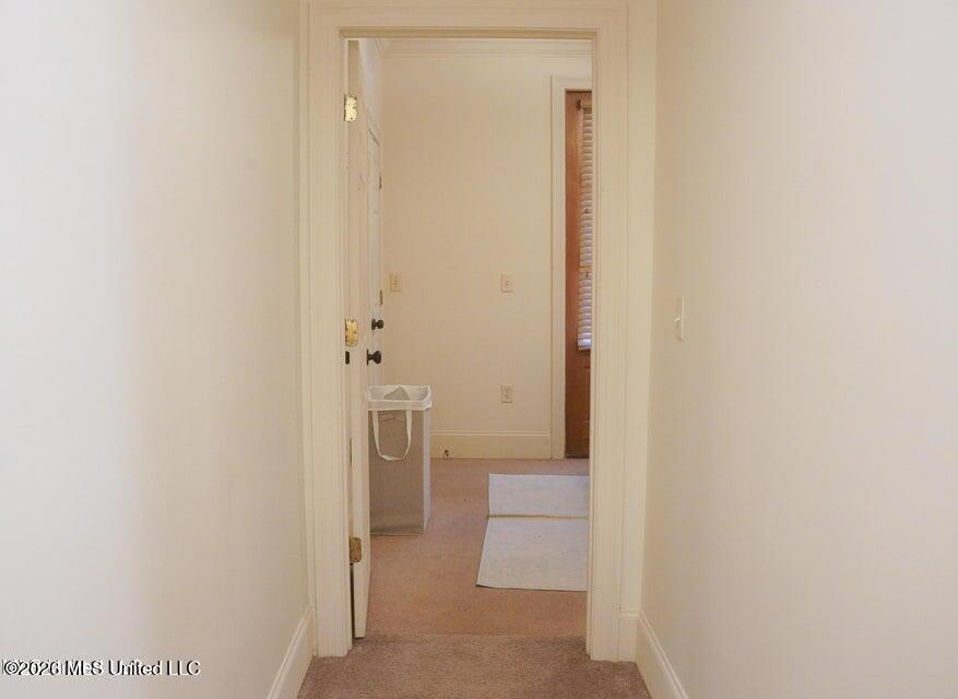 726 Euclid Avenue Property Photo 22