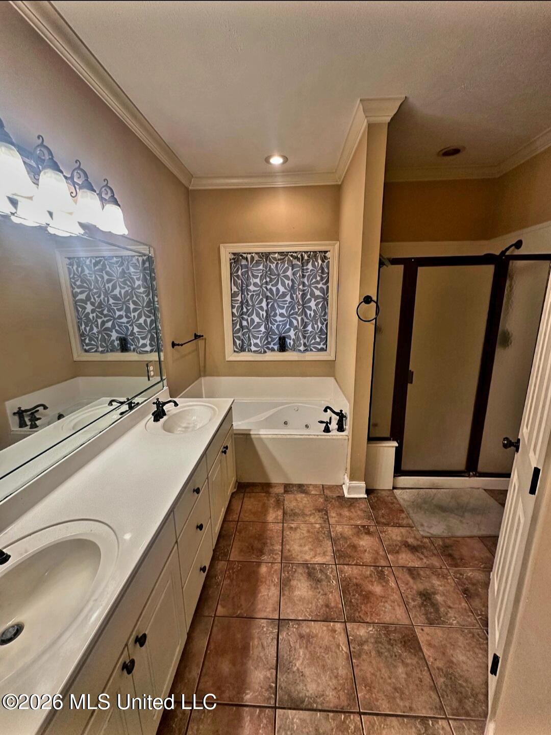 201 Eastside Lane Property Photo 1