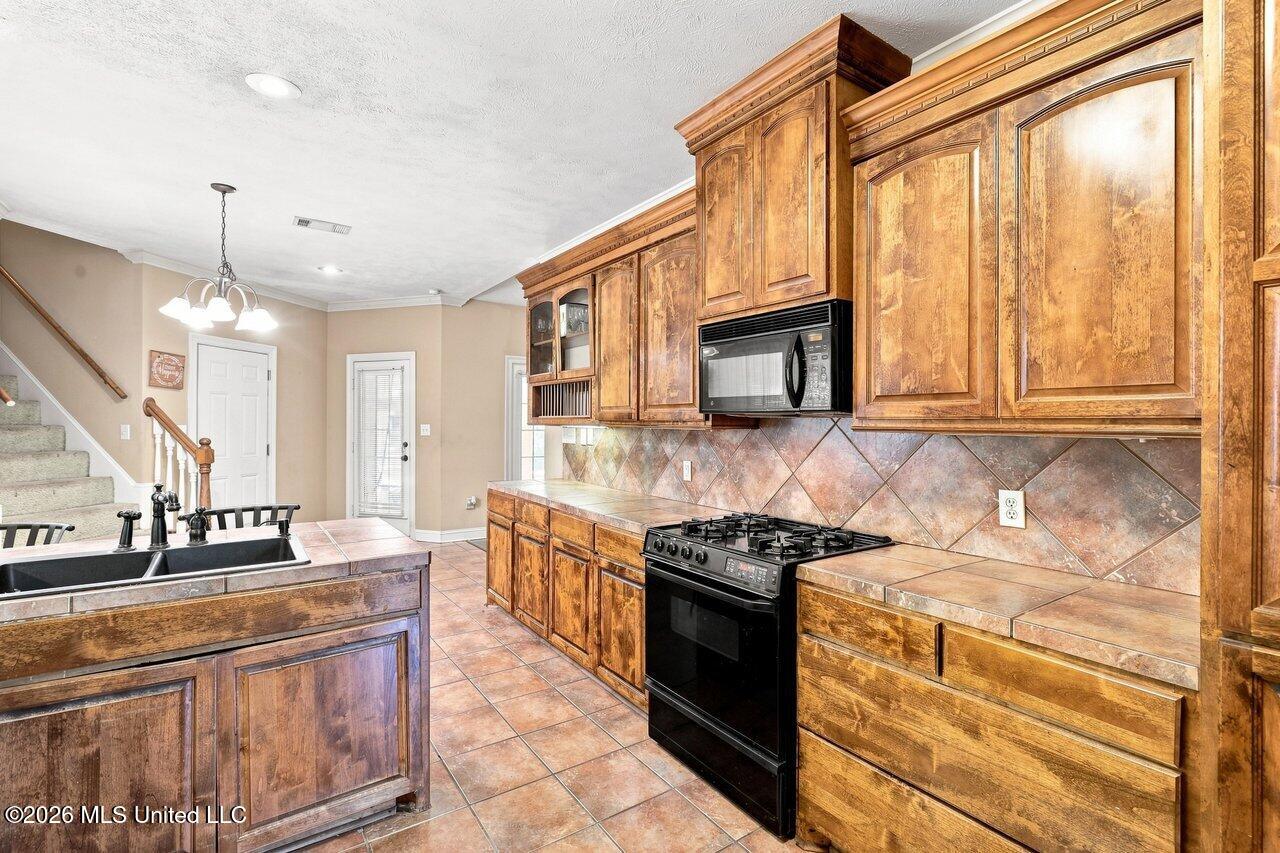 201 Eastside Lane Property Photo 18