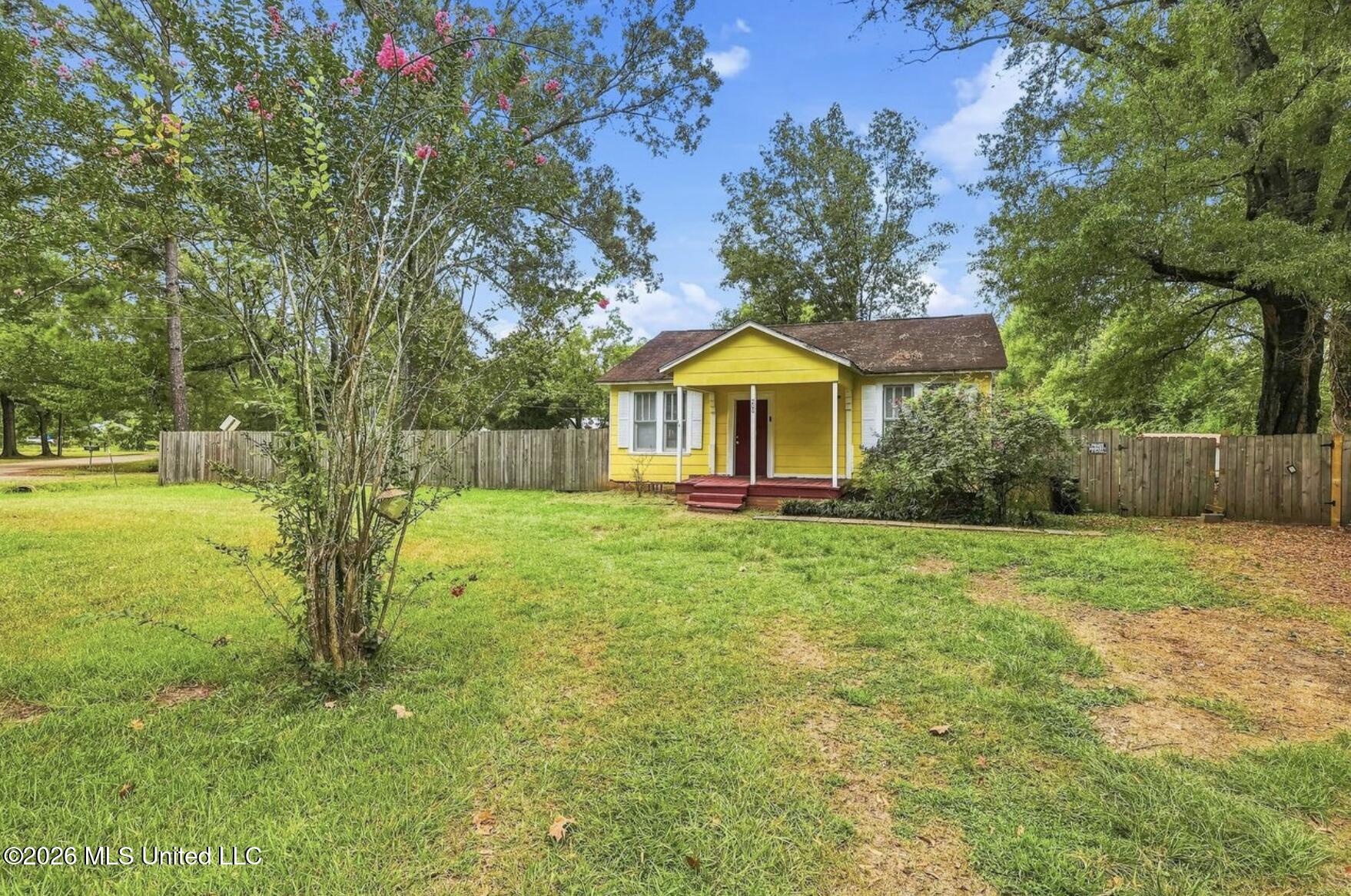 200 Stokes Robertson Road Property Photo 1