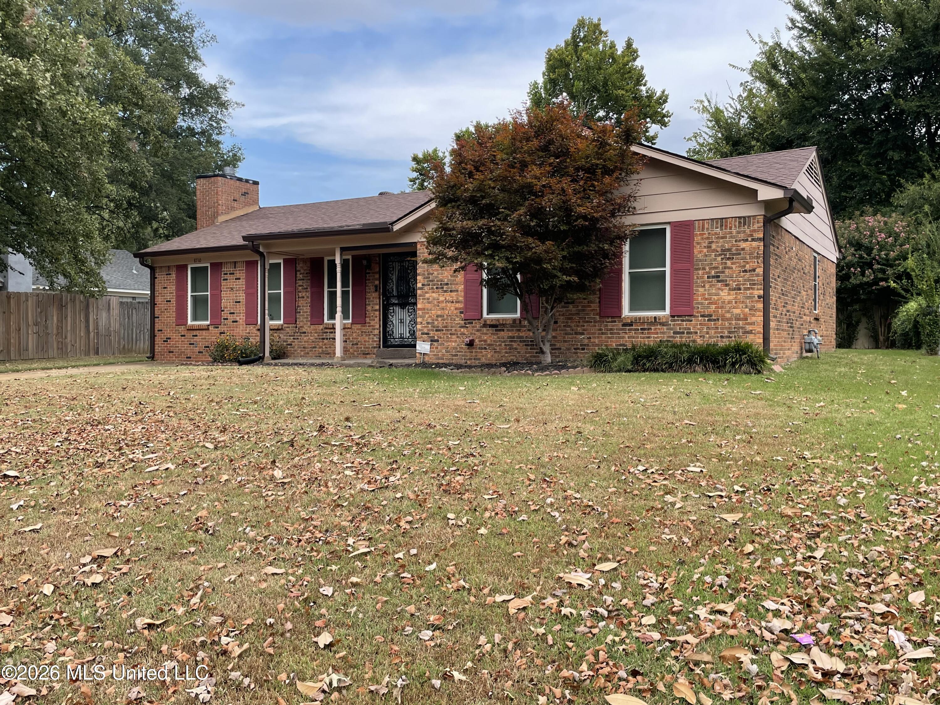 8710 Greenbrook Parkway Property Photo 2