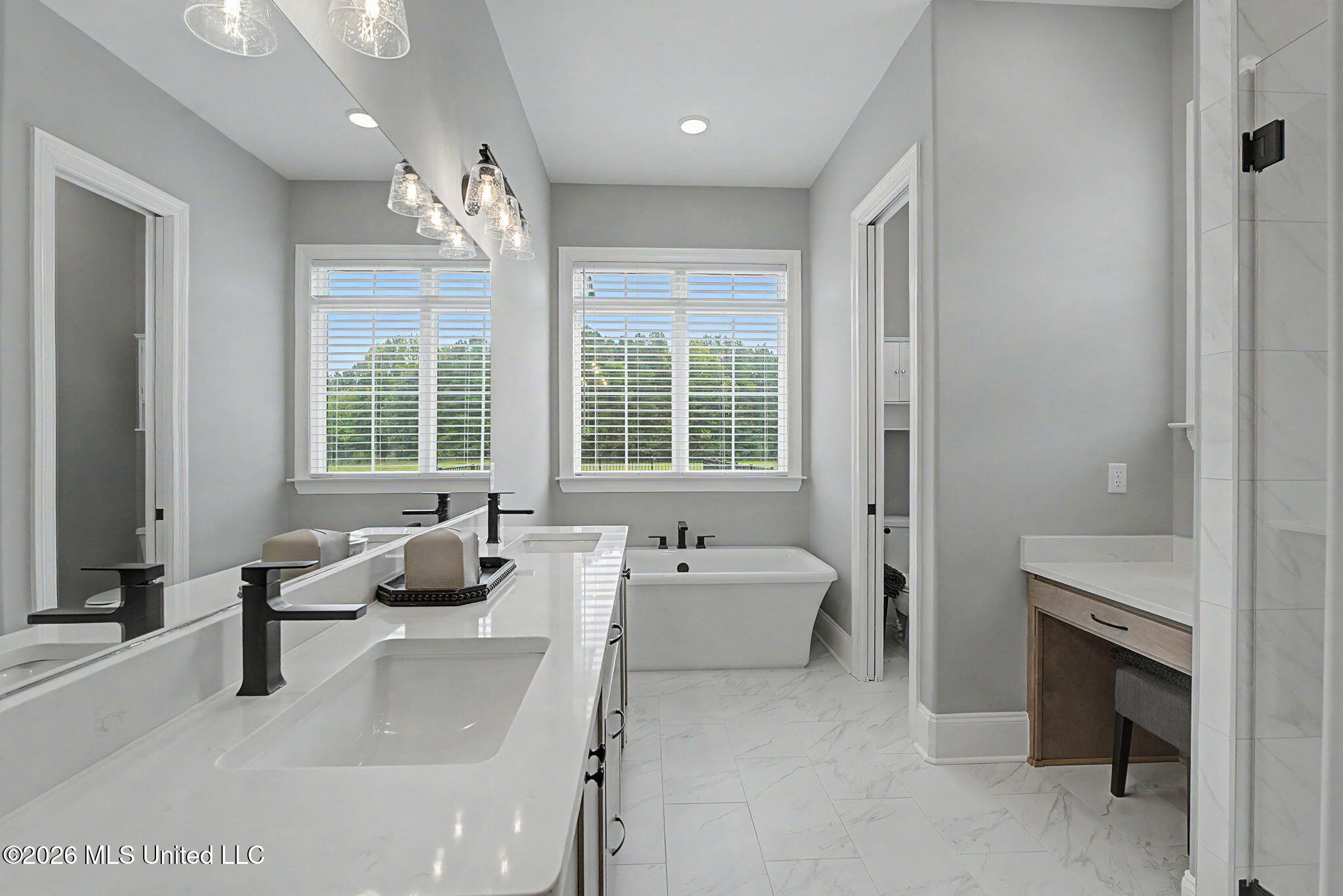 5042 Sophia Lane Property Photo 6