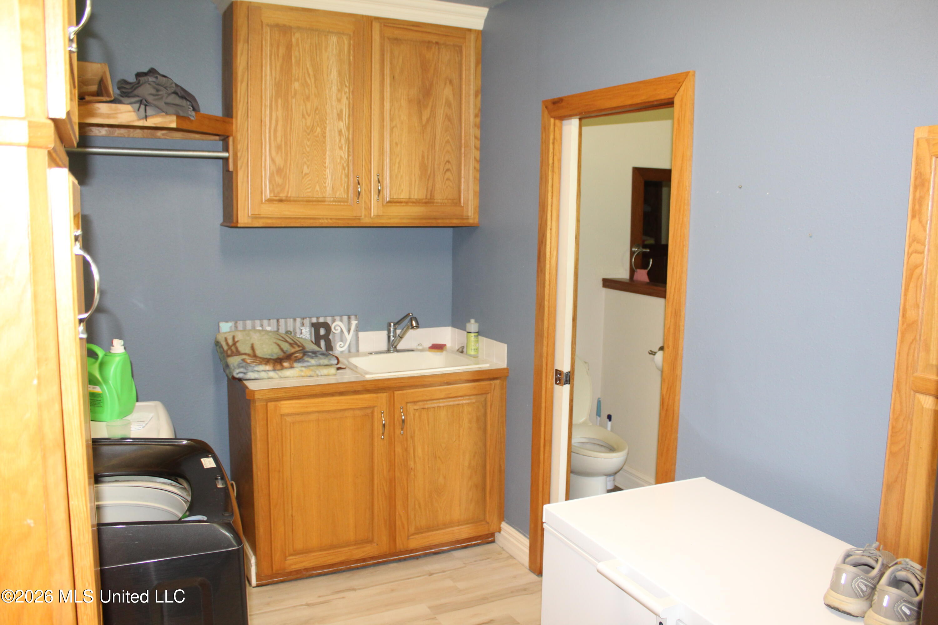 6631 Hamburg Road Property Photo 12