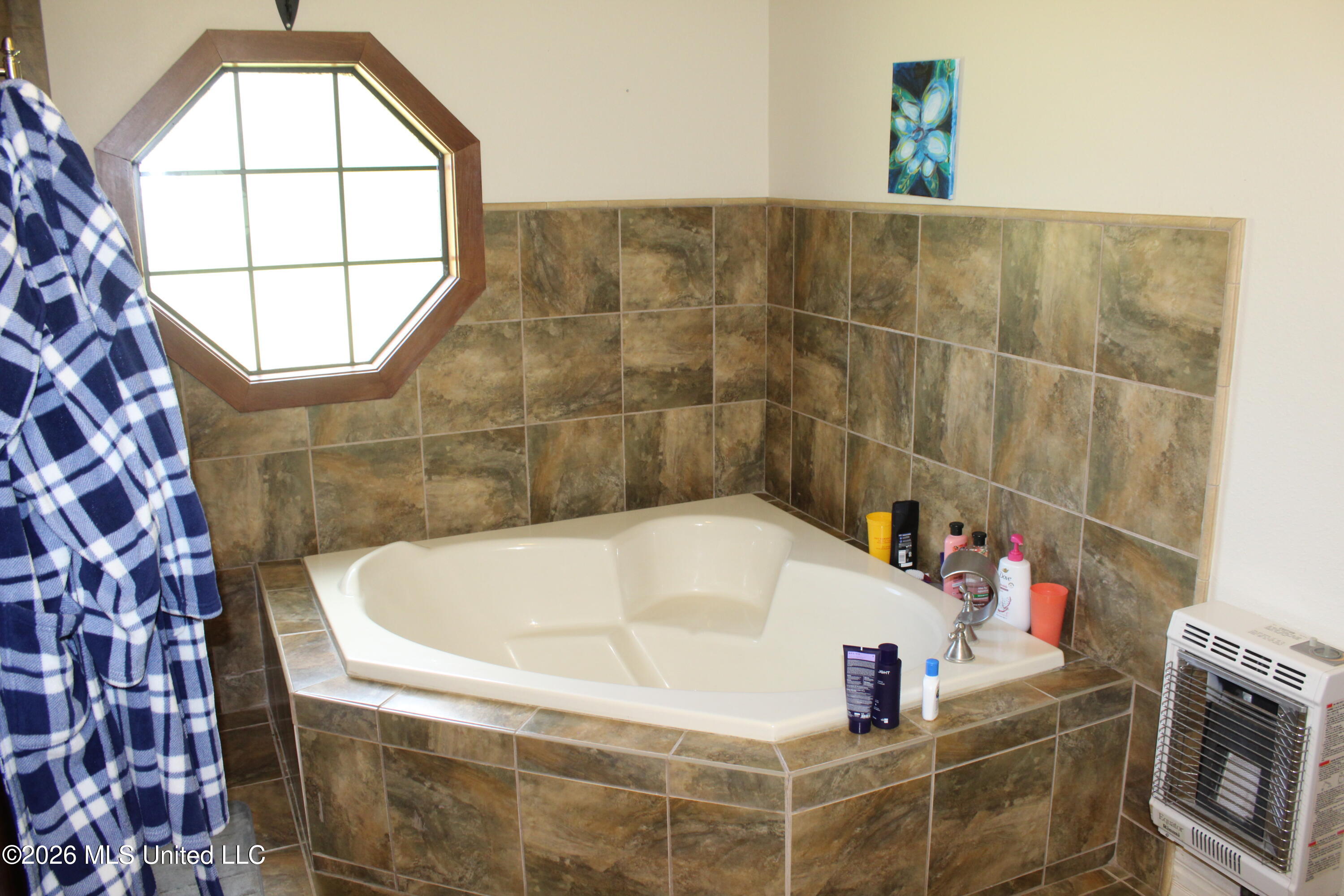 6631 Hamburg Road Property Photo 15