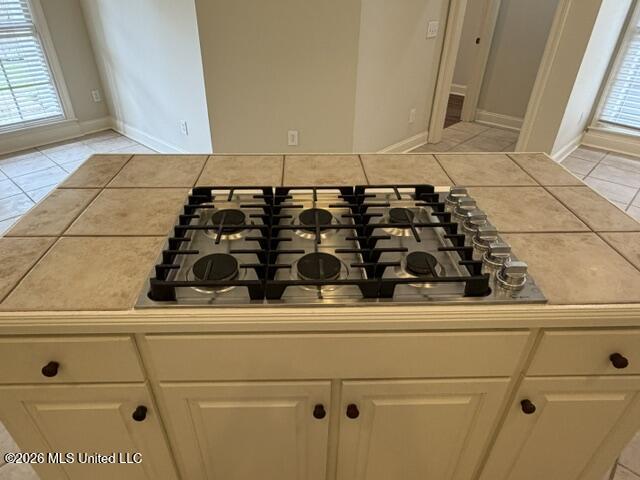 635 Wendover Way Property Photo 5