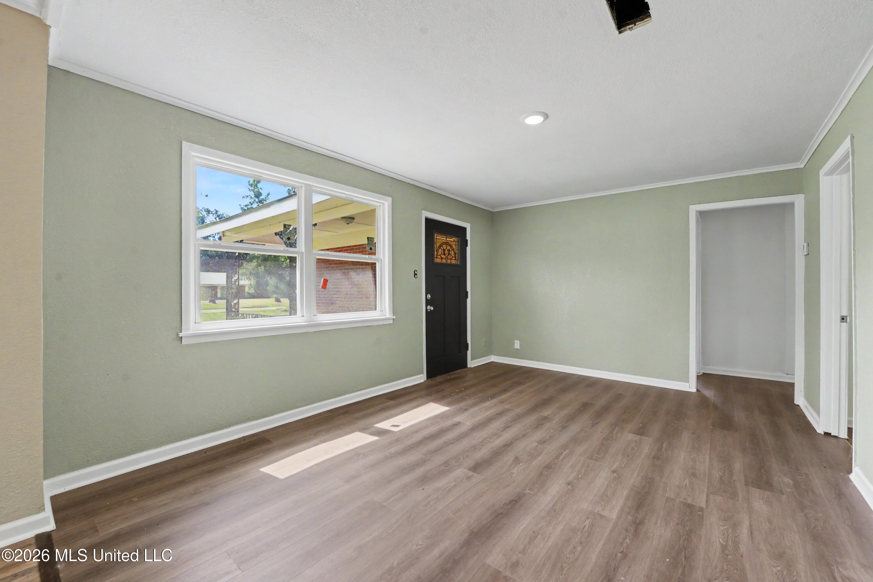 4330 Griffin Street Property Photo 6