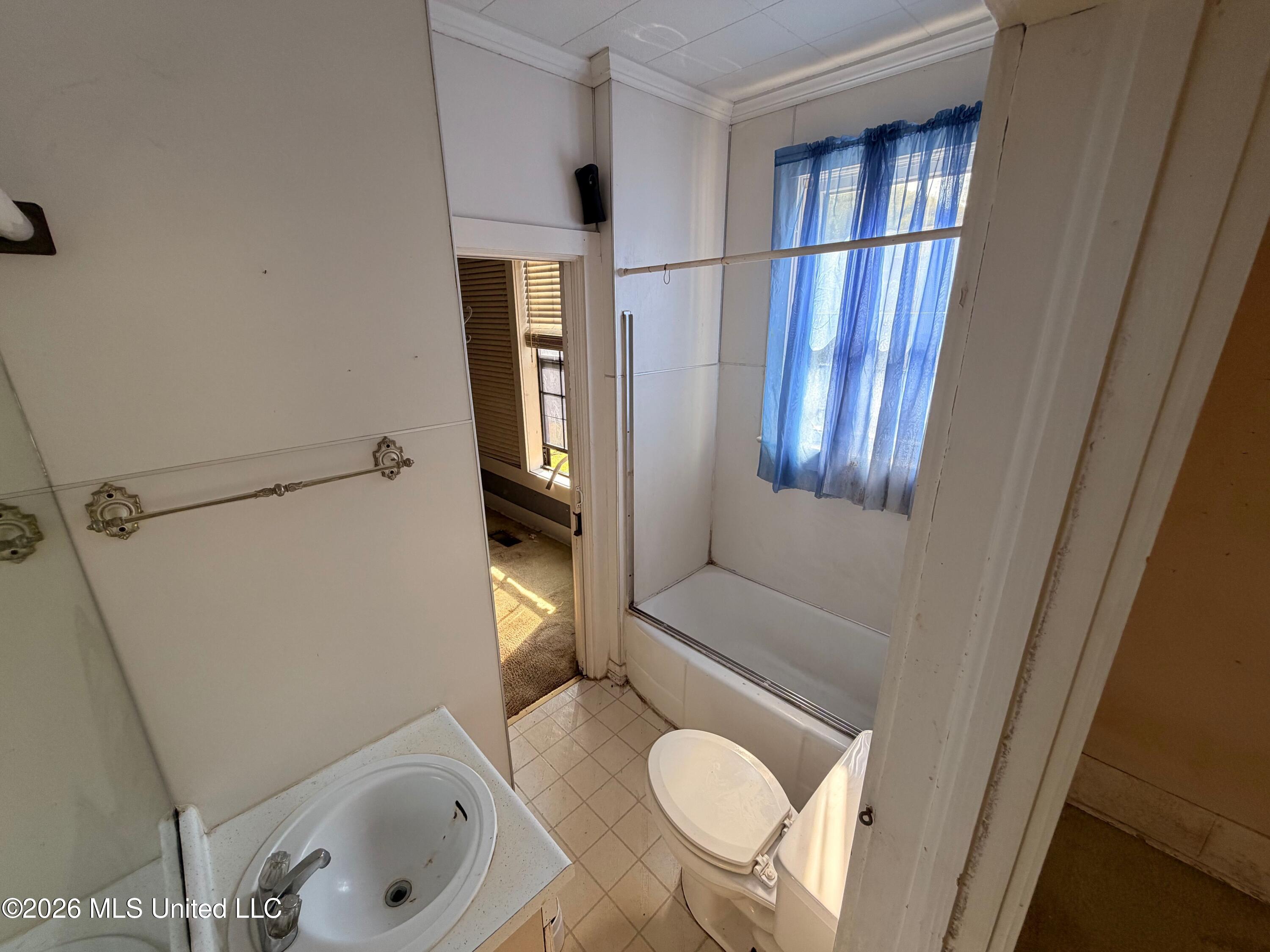 29 South Street Property Photo 10