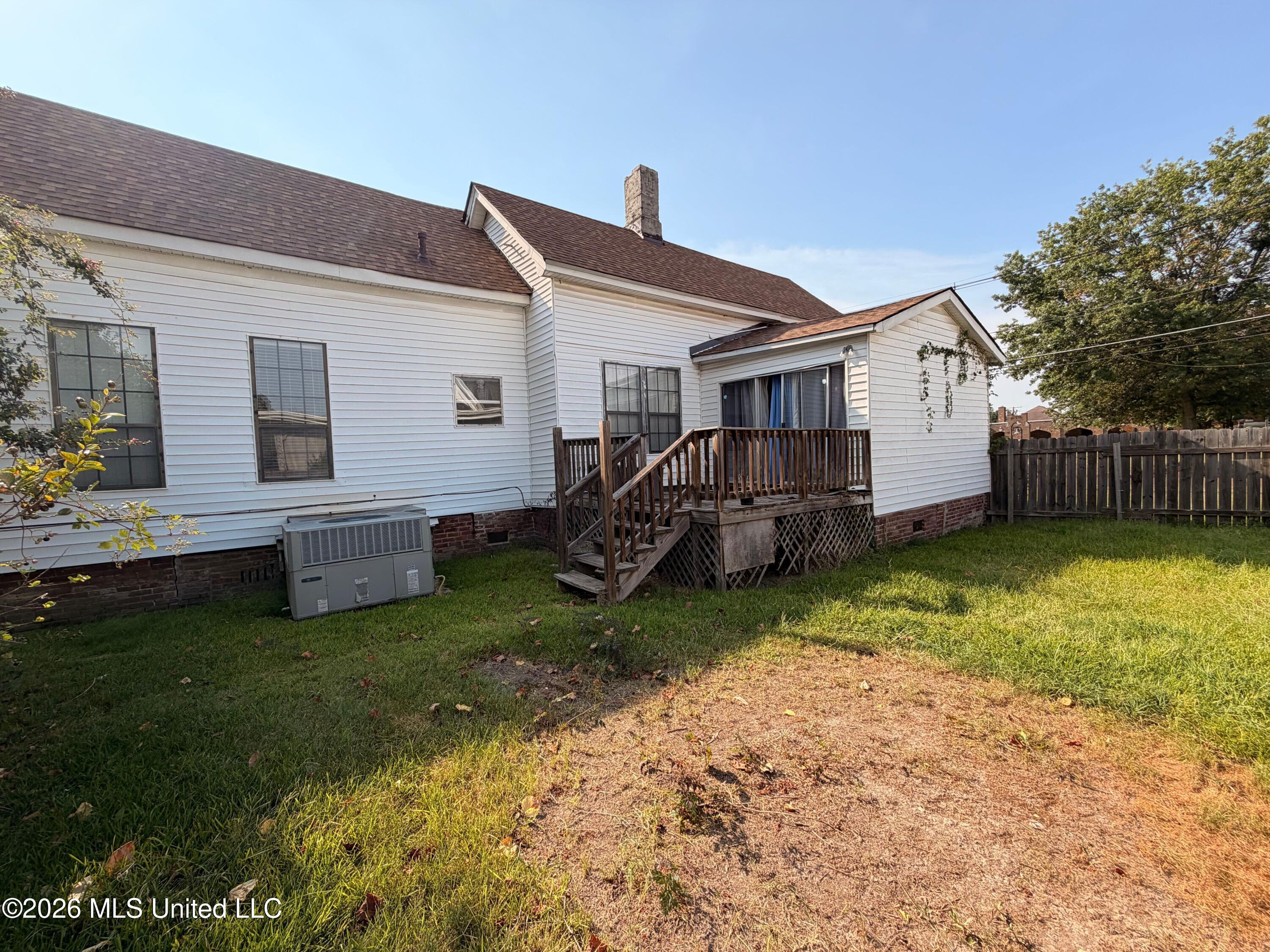 29 South Street Property Photo 16