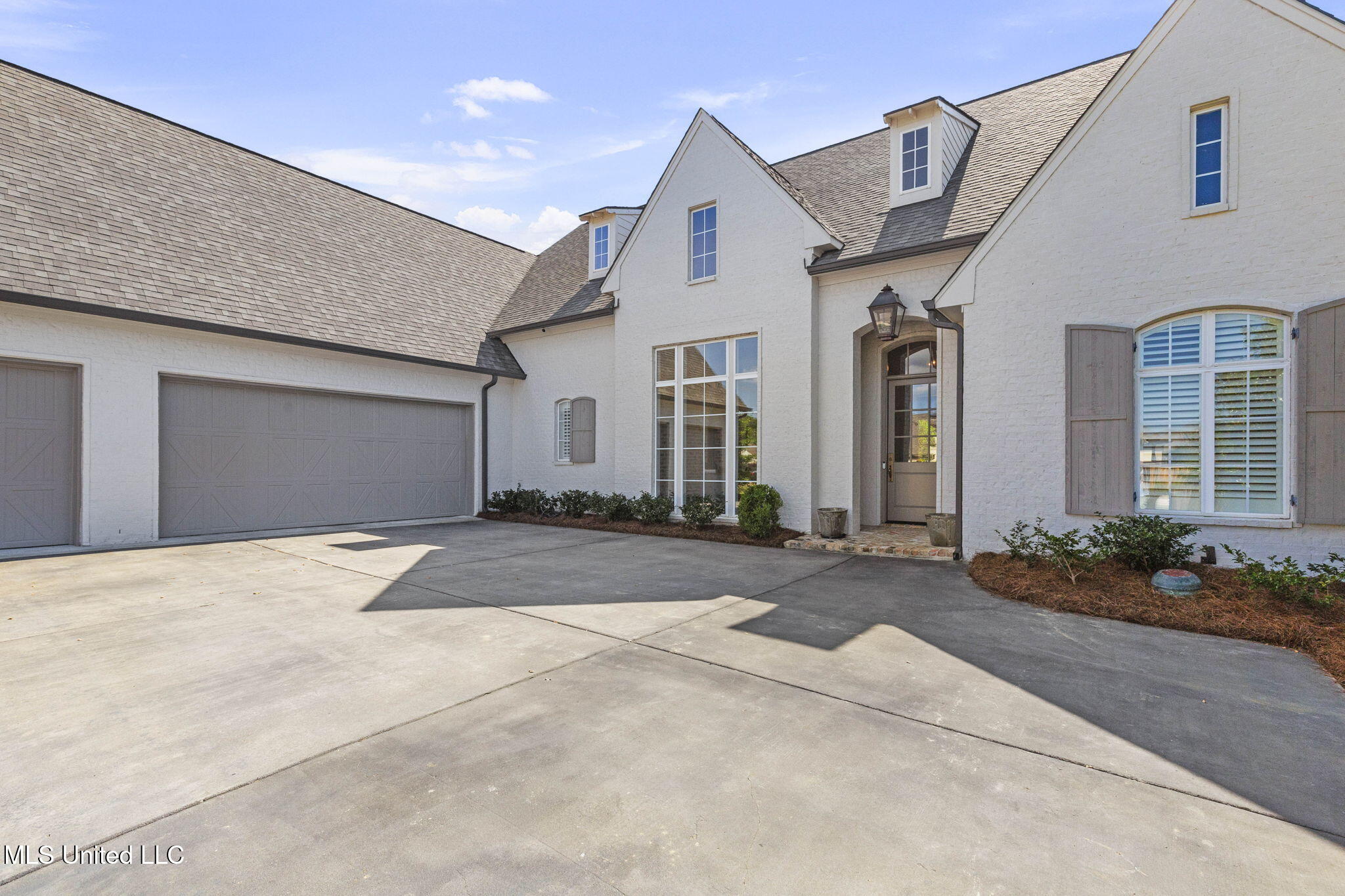 156 Latter Rayne Drive Property Photo 3