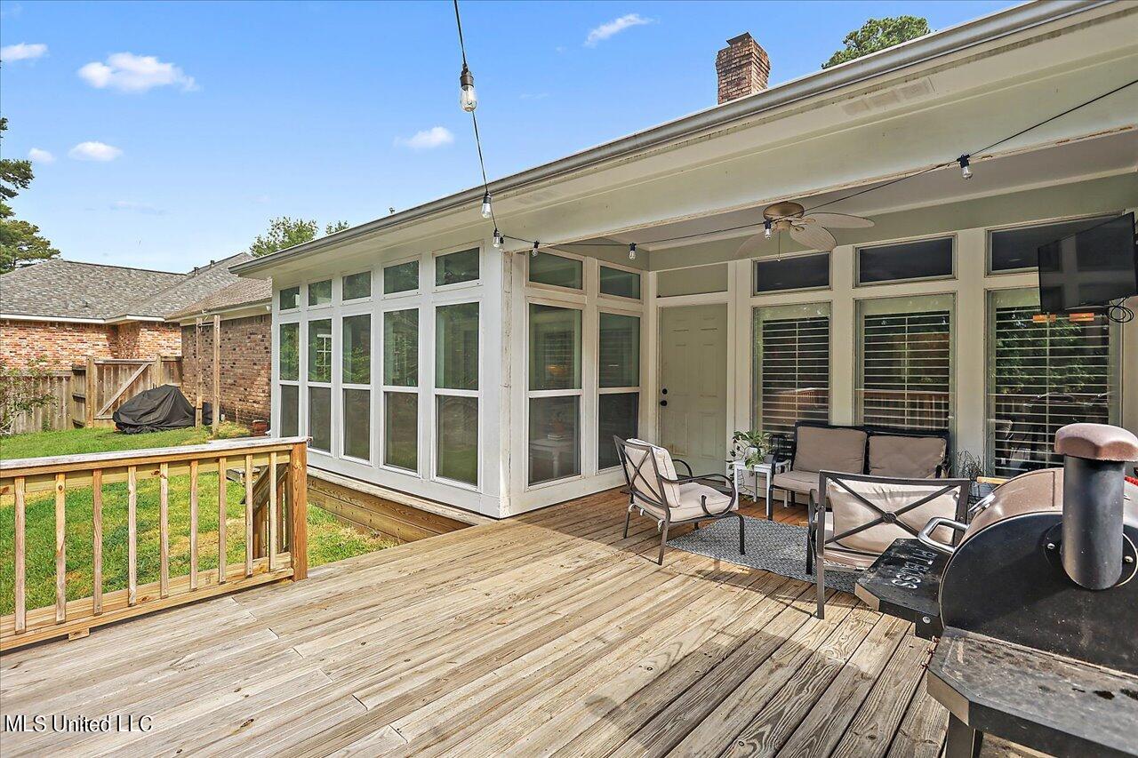 439 Woodlands Circle Property Photo 35