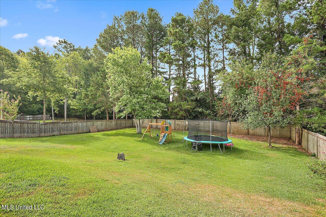 439 Woodlands Circle Property Photo 37