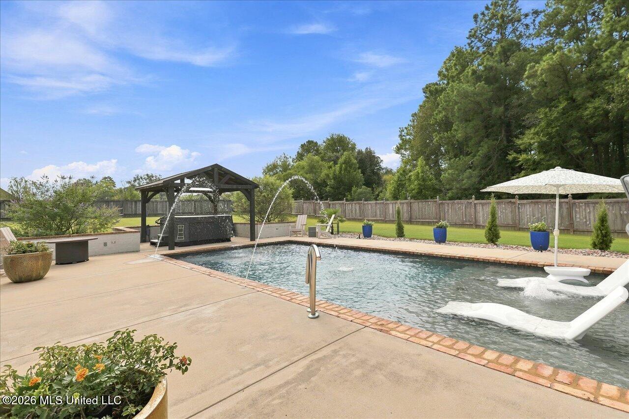 730 Cotton Creek Trail Property Photo 52