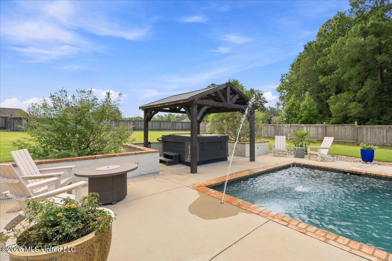 730 Cotton Creek Trail Property Photo 60