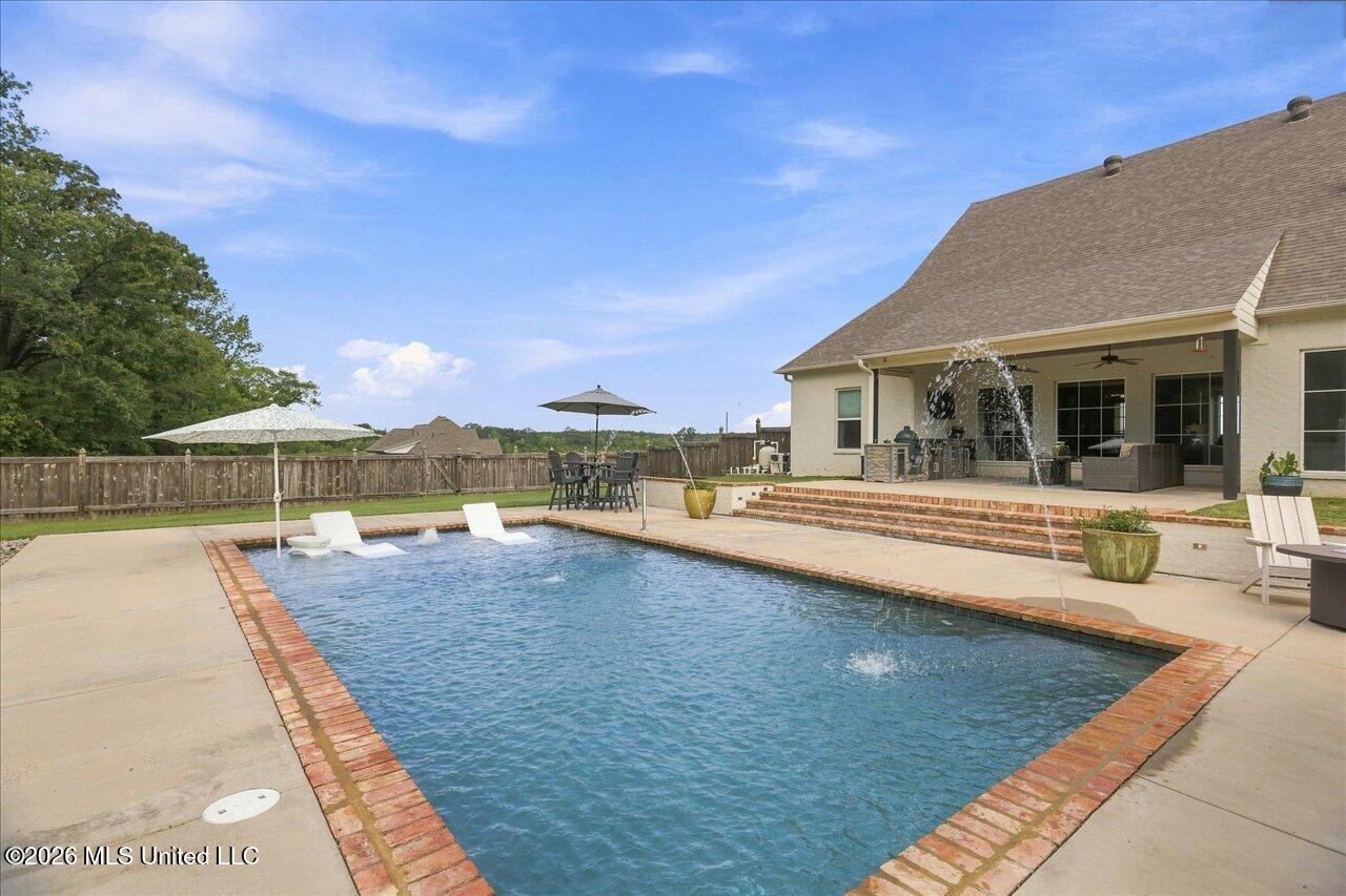 730 Cotton Creek Trail Property Photo 63