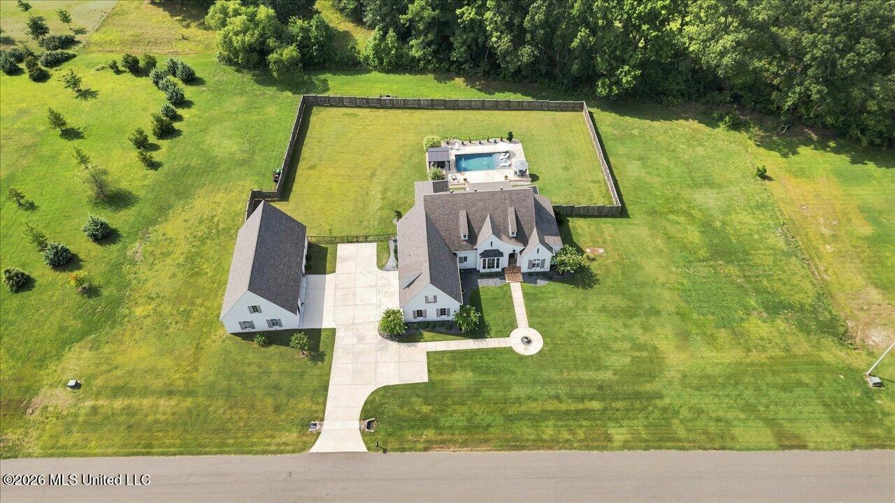 730 Cotton Creek Trail Property Photo 72