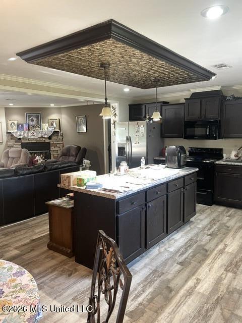 160 Woodsdale Circle Property Photo 8