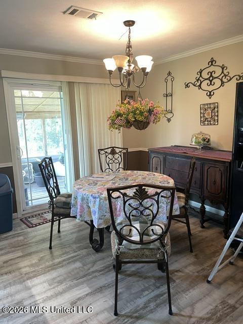 160 Woodsdale Circle Property Photo 9
