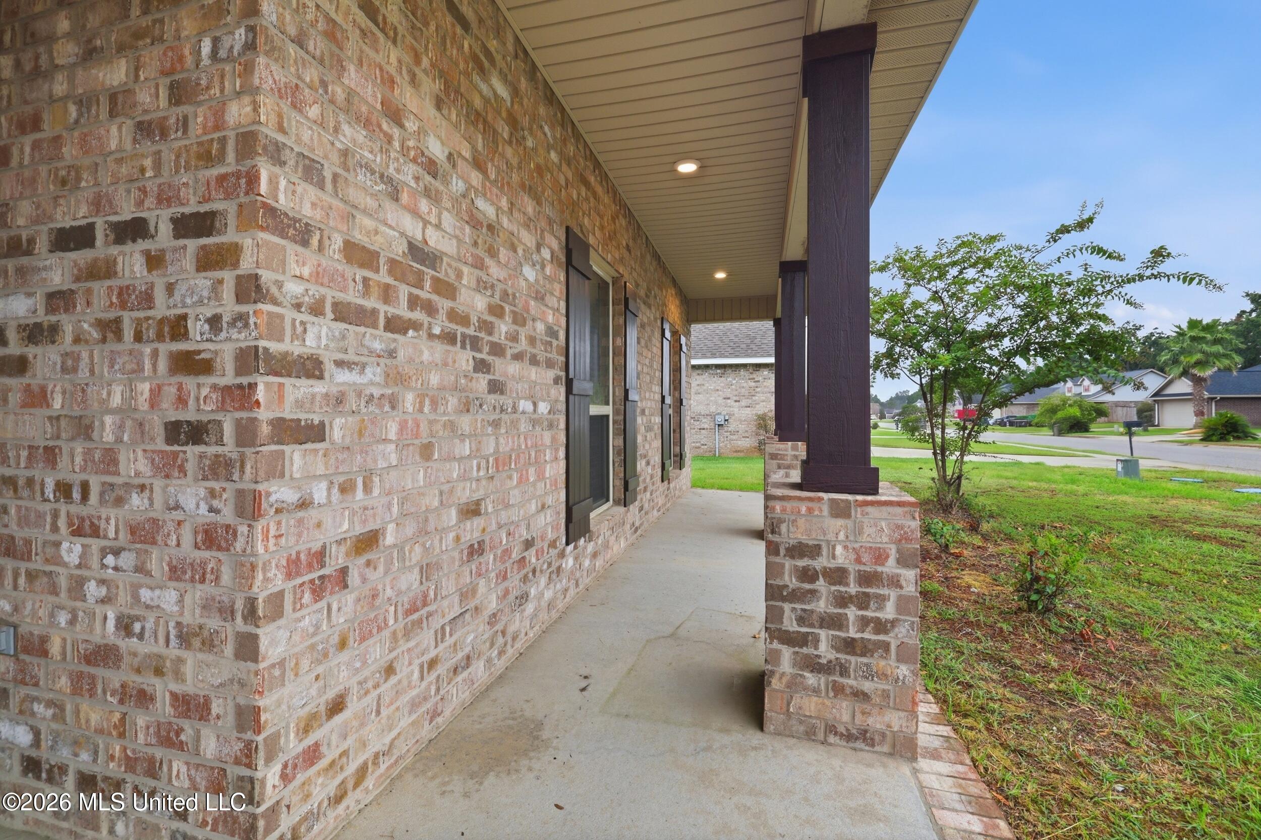 116 Oystercatcher Cove Property Photo 5