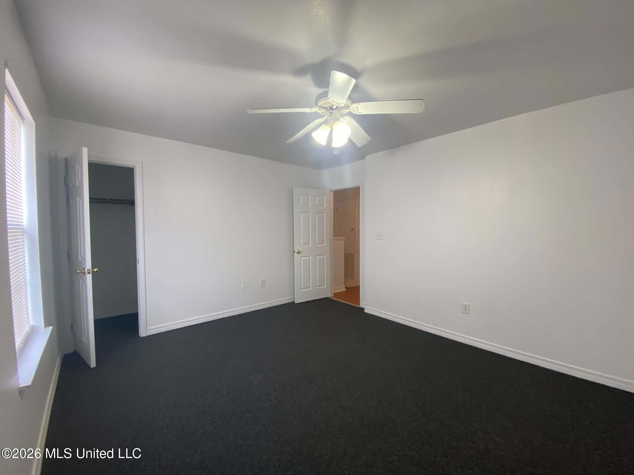 14425 Whitney Drive Property Photo 8
